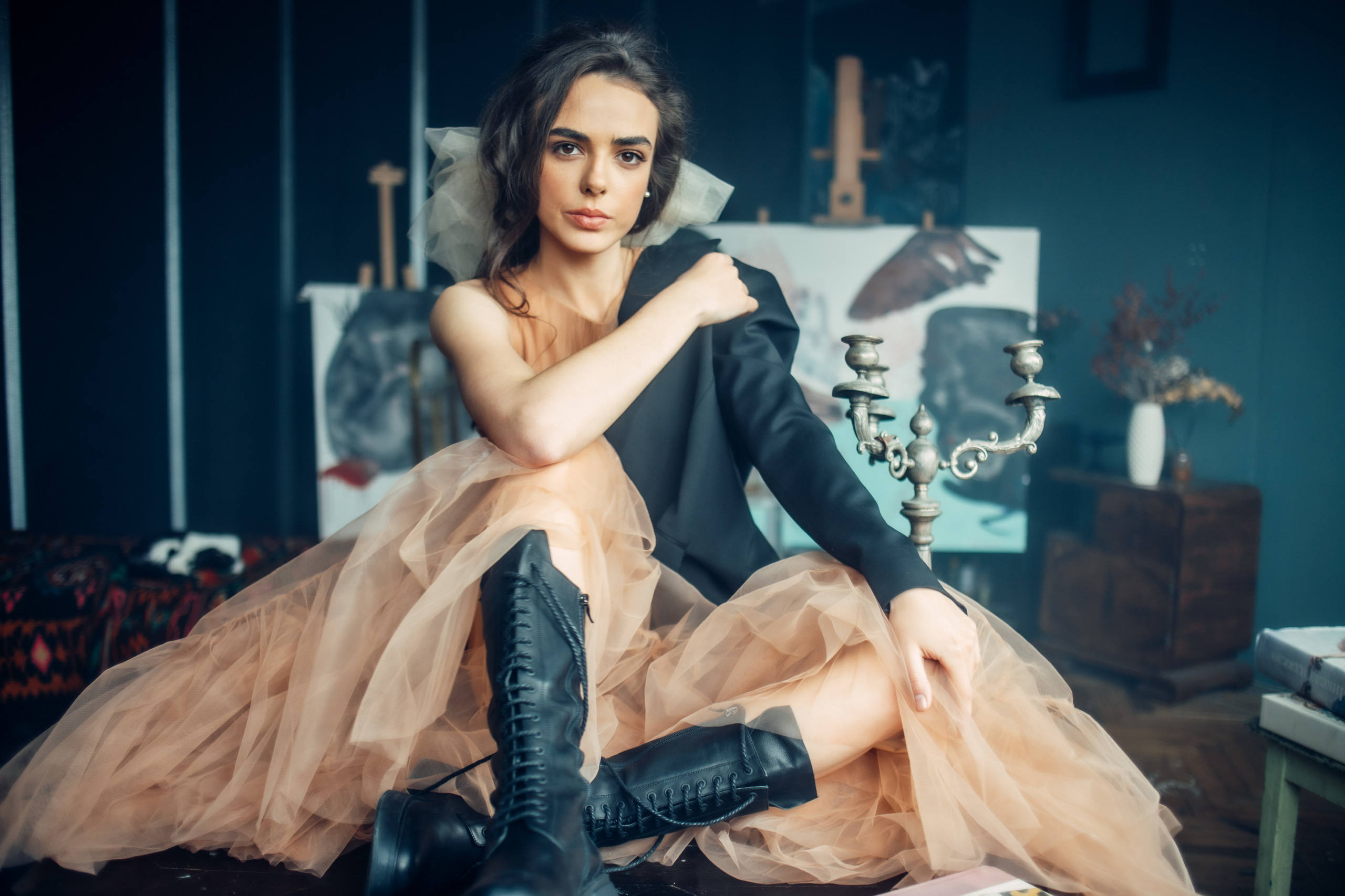 Творчість всередині тебе!. Фотограф у студії, бізнес-портрети, контент для твого блогу чи бізнесу