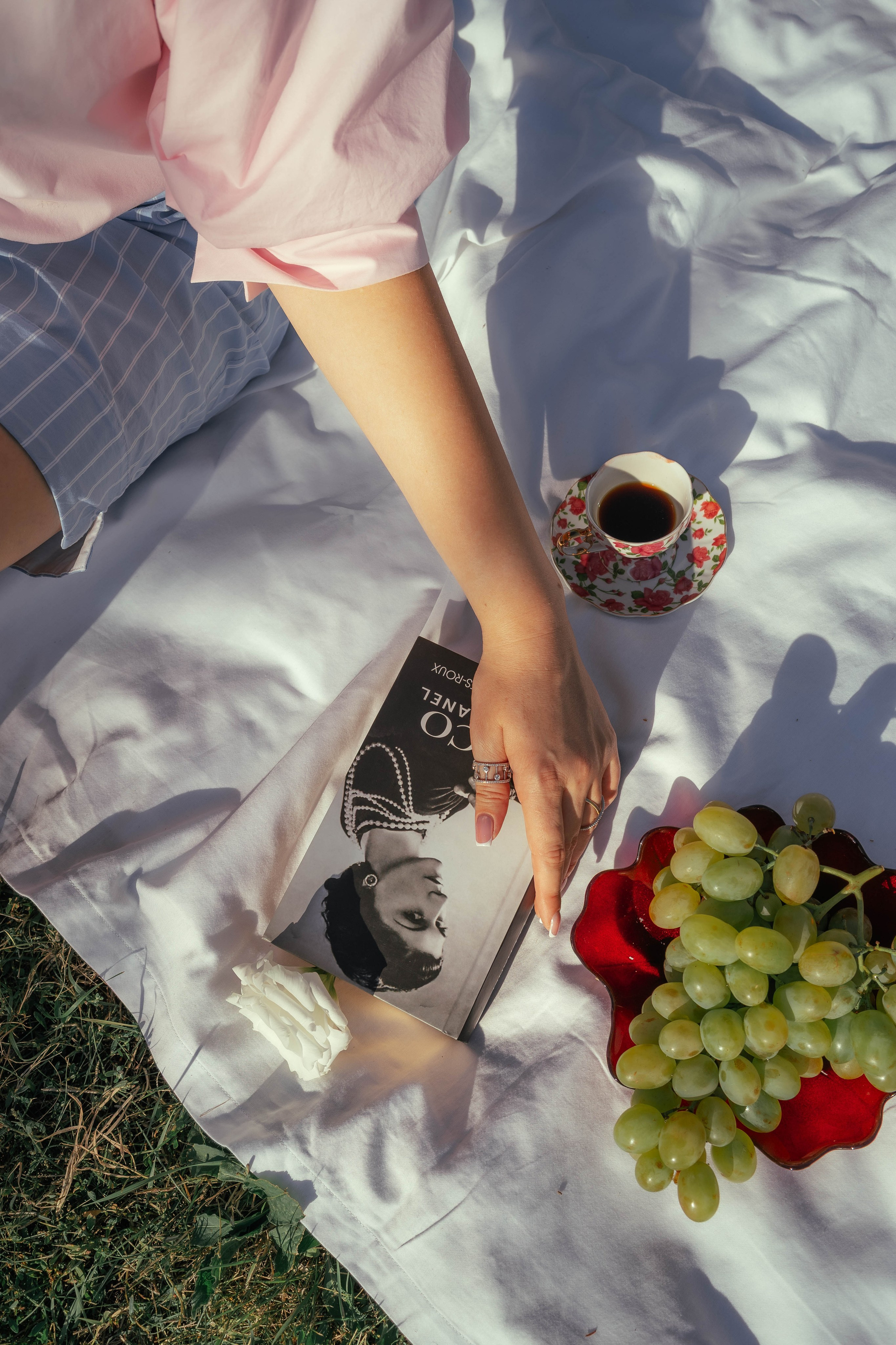 Outdoor photoshoot. Portrait Photographer