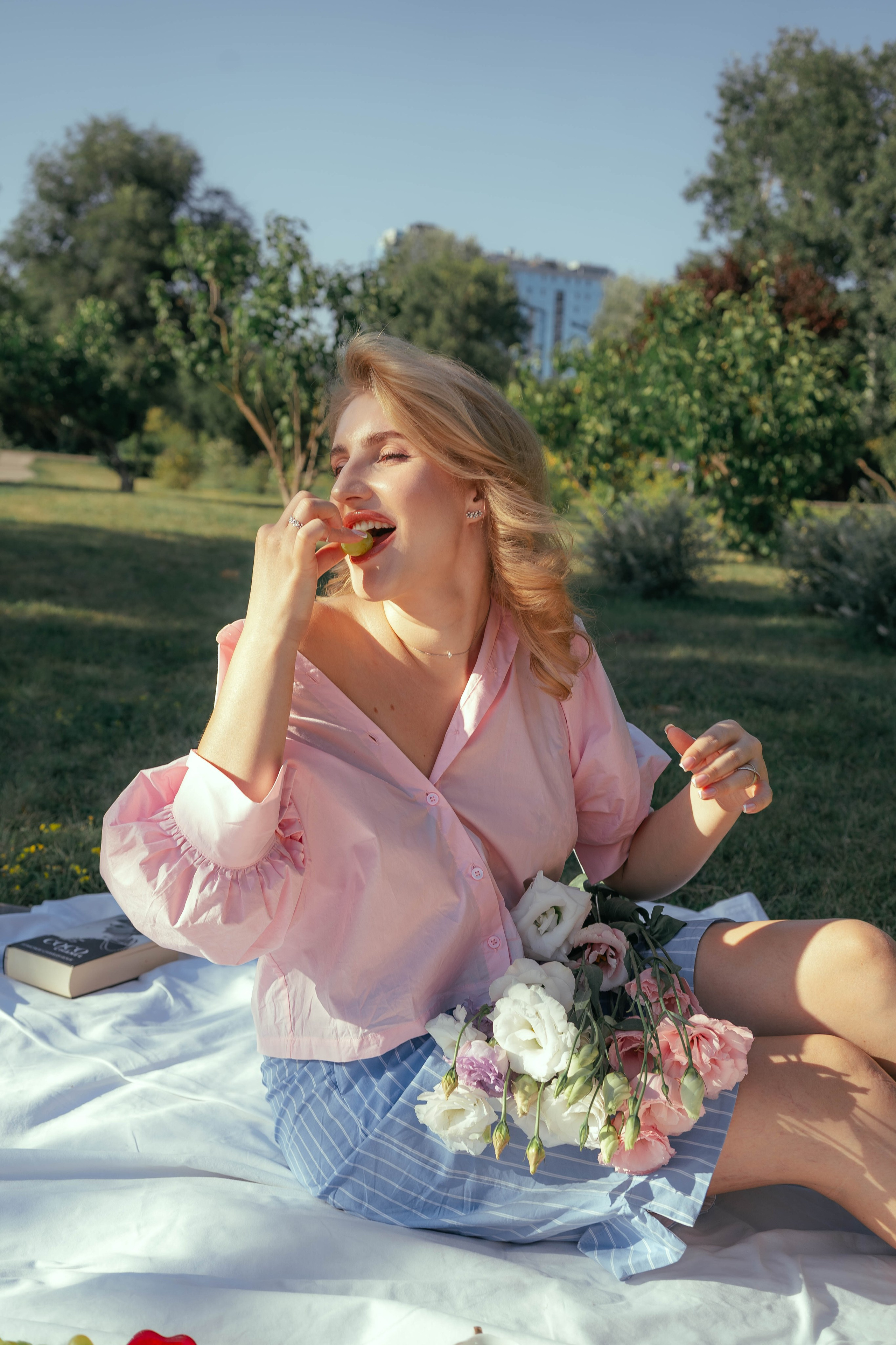 Outdoor photoshoot. Portrait Photographer