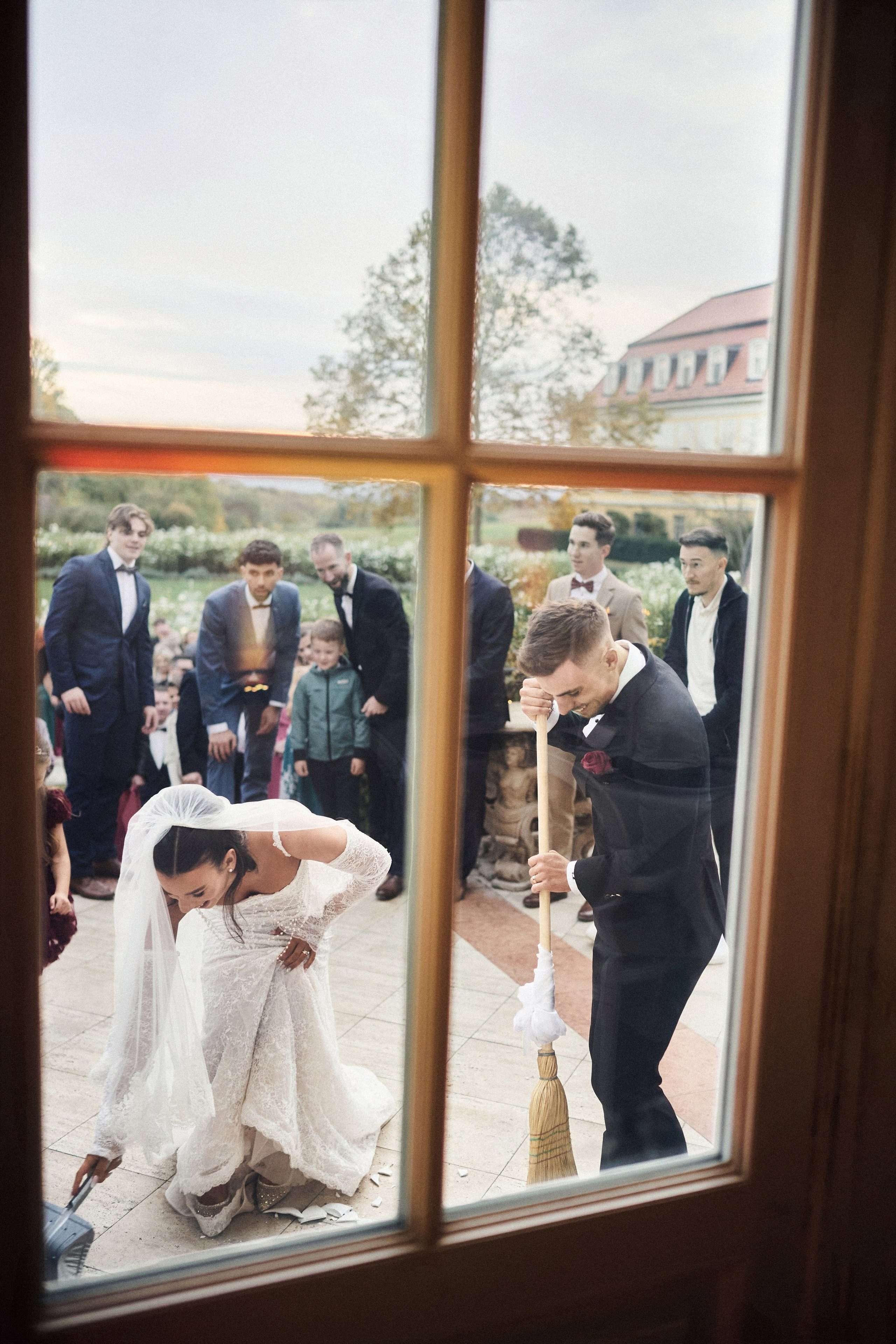Wedding Photographer Vienna, Bratislava, Europe | Elegant, Timeless & Emotional Photography