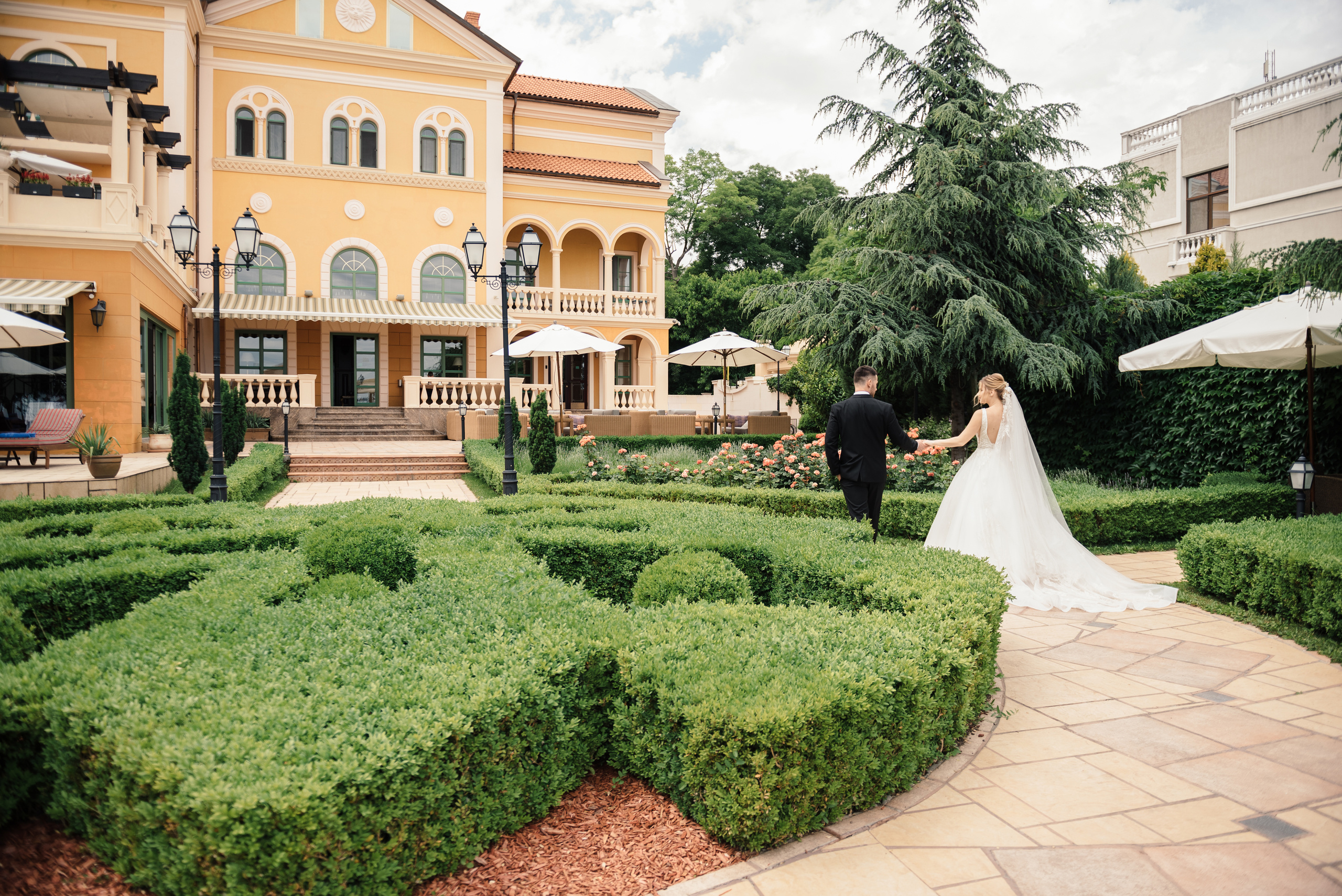 Wedding Photographer Vienna, Bratislava, Europe | Elegant, Timeless, Emotional