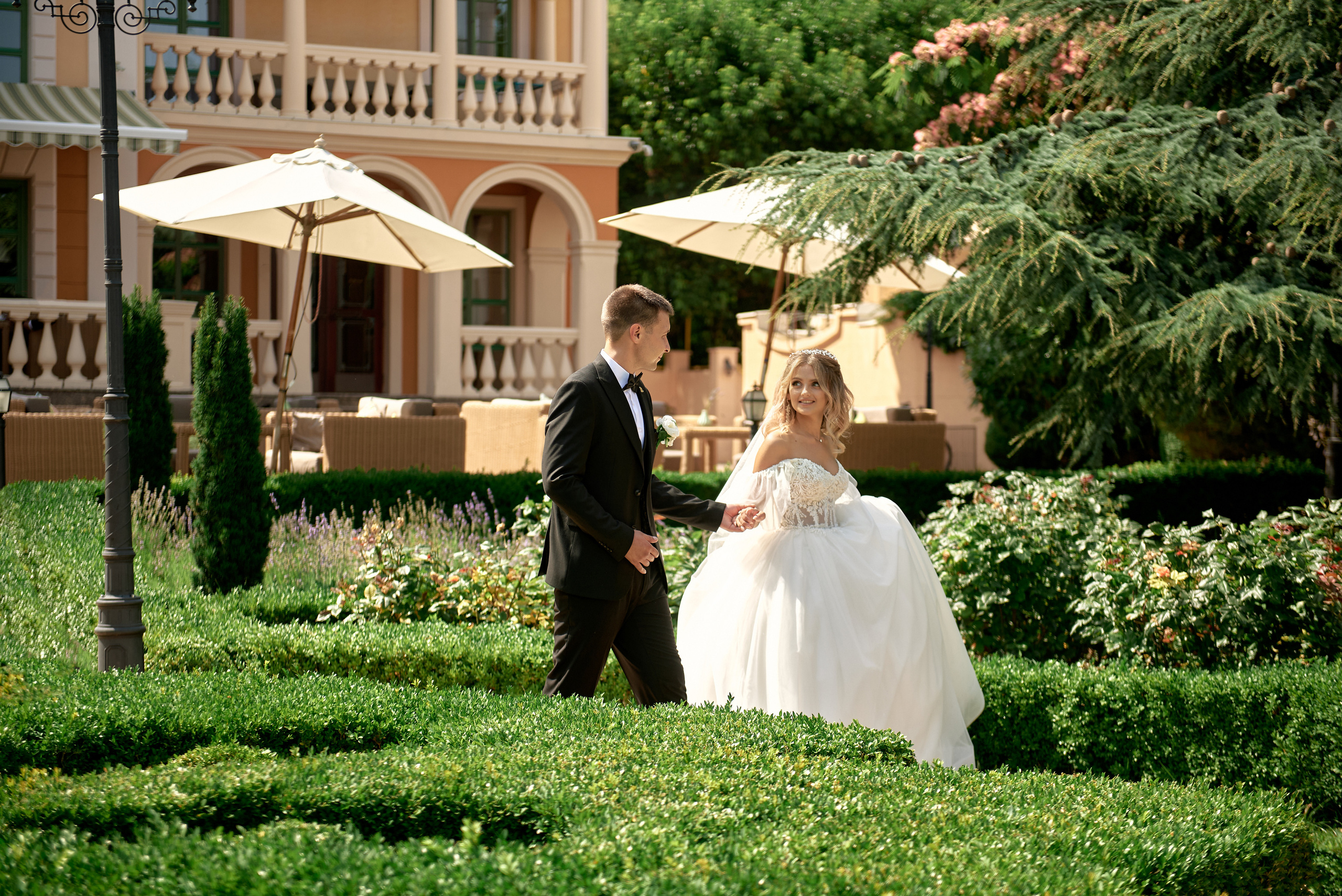 Portfolio. Wedding Photographer Vienna, Bratislava, Europe | Elegant, Timeless, Emotional