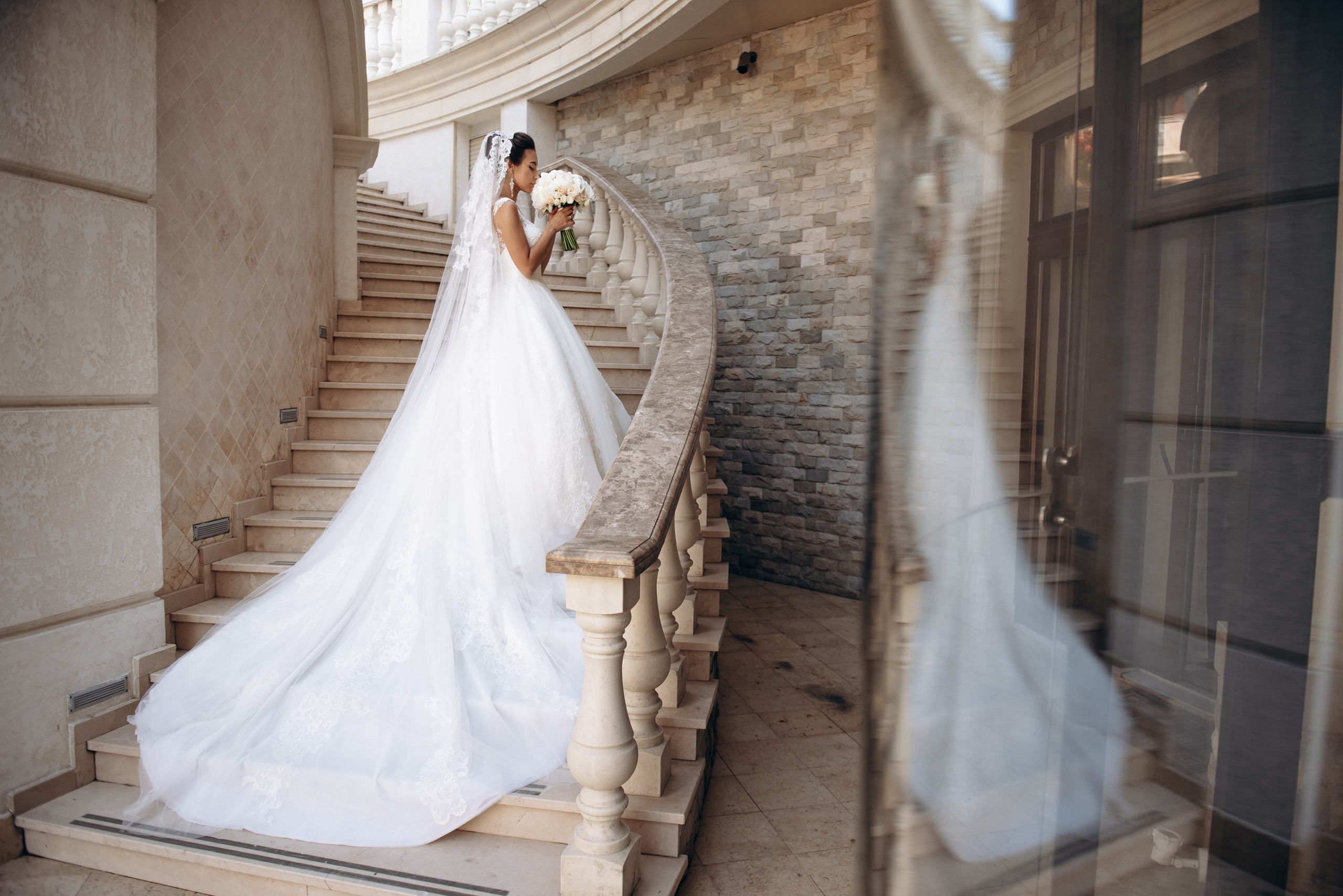 Portfolio. Wedding Photographer Vienna, Bratislava, Europe | Elegant, Timeless, Emotional