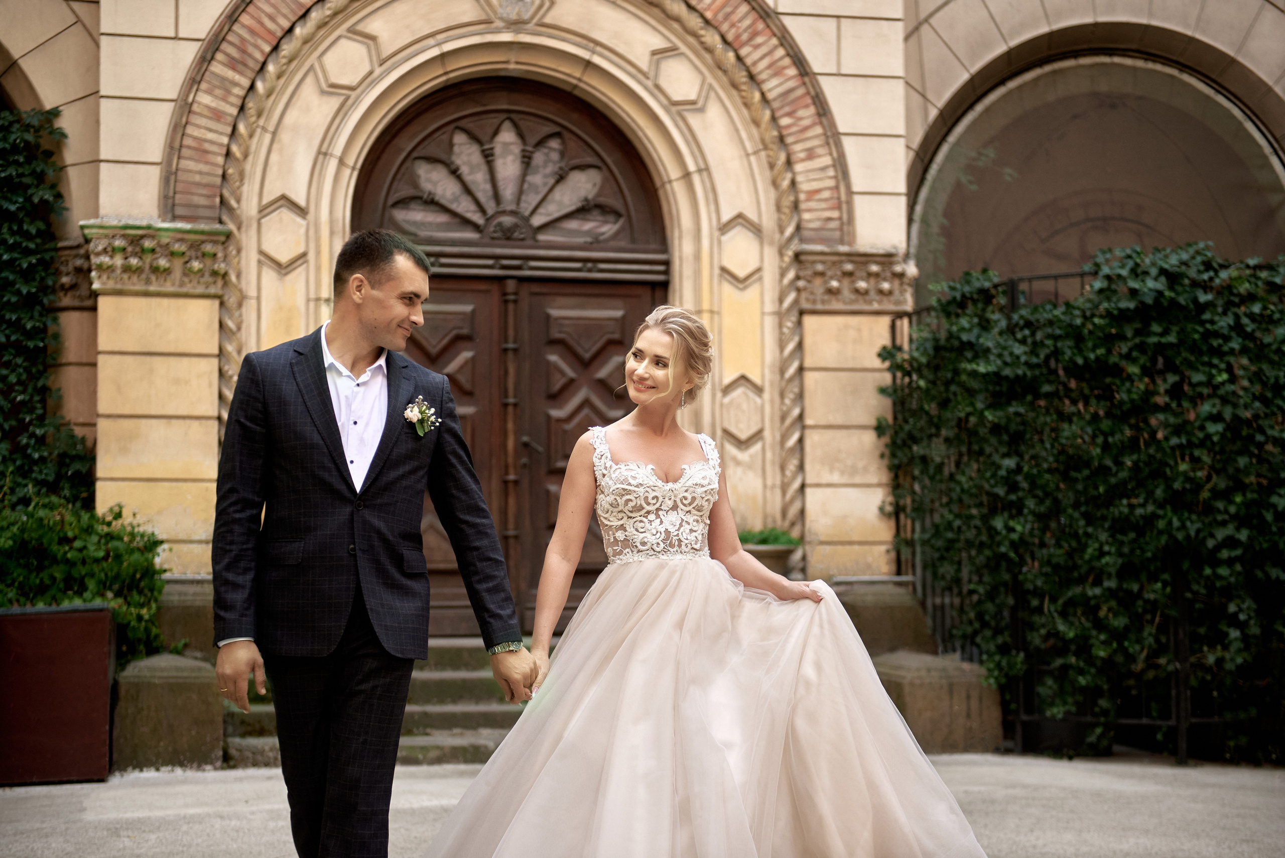 Wedding Photographer Vienna, Bratislava, Europe | Elegant, Timeless, Emotional