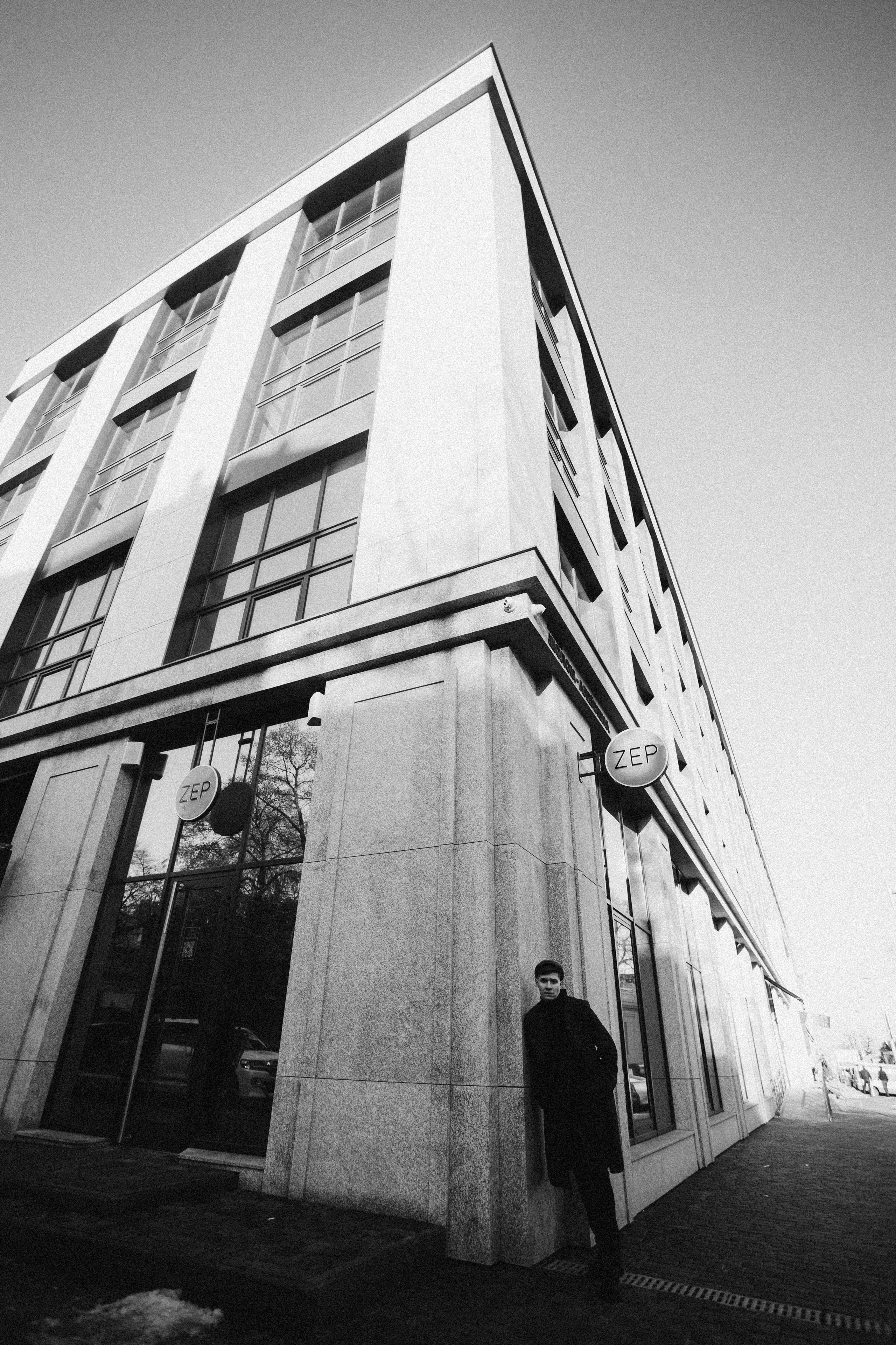 Острые козырьки. Фотограф в Дніпрі Марк Качуро