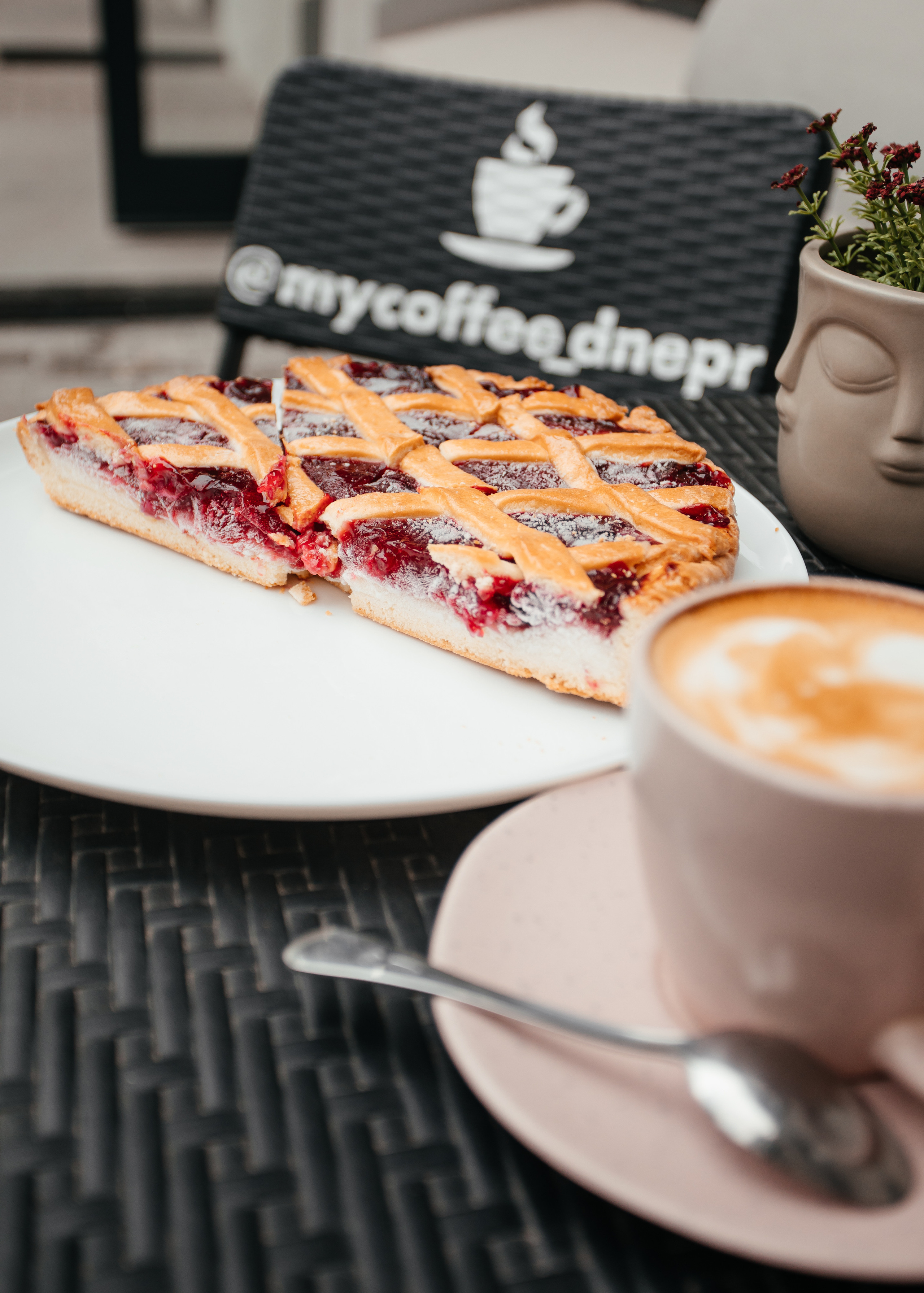 My coffee. Фотограф в Днепре Марк Качуро