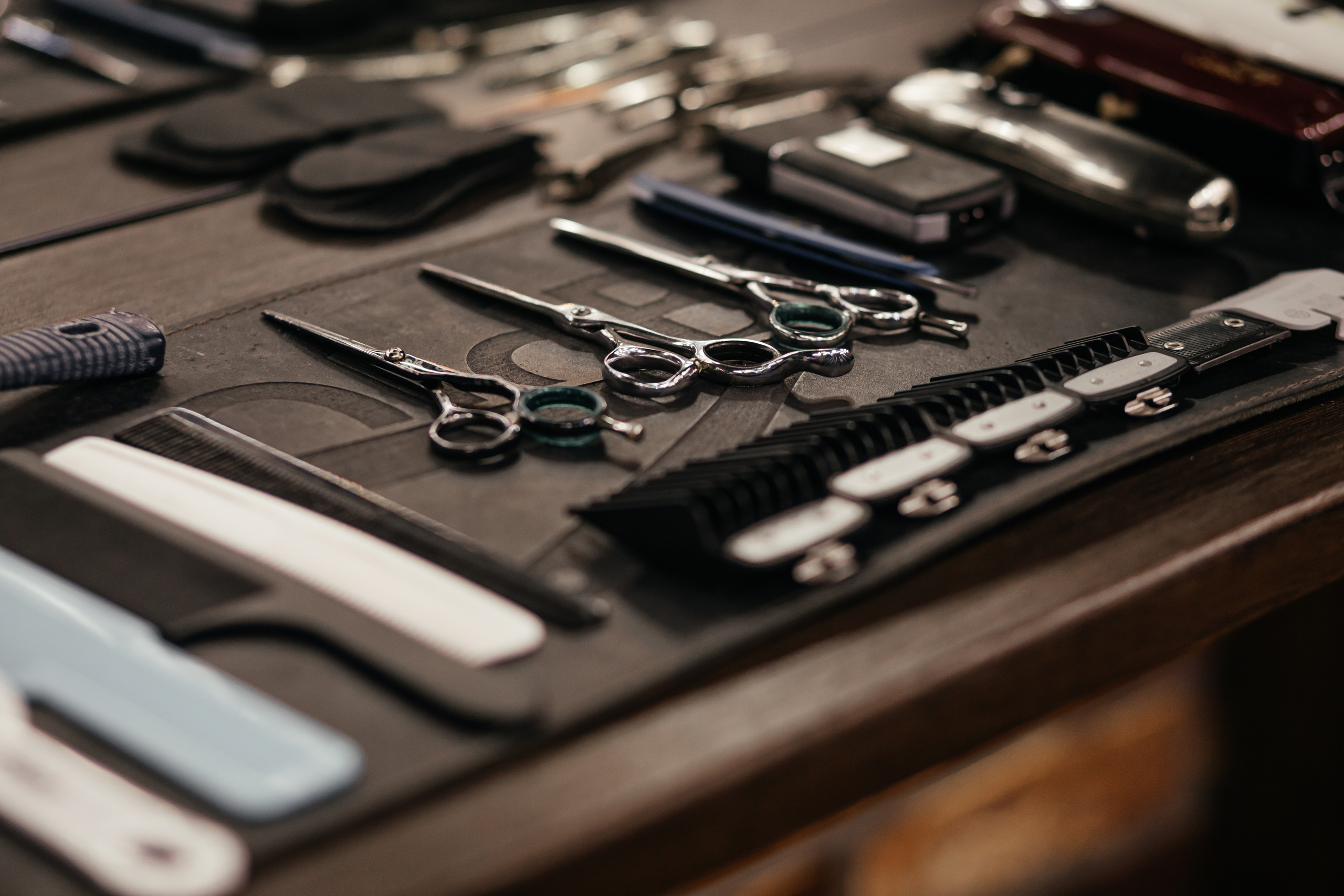 Барбершоп OLD BOY. Фотограф в Днепре Марк Качуро