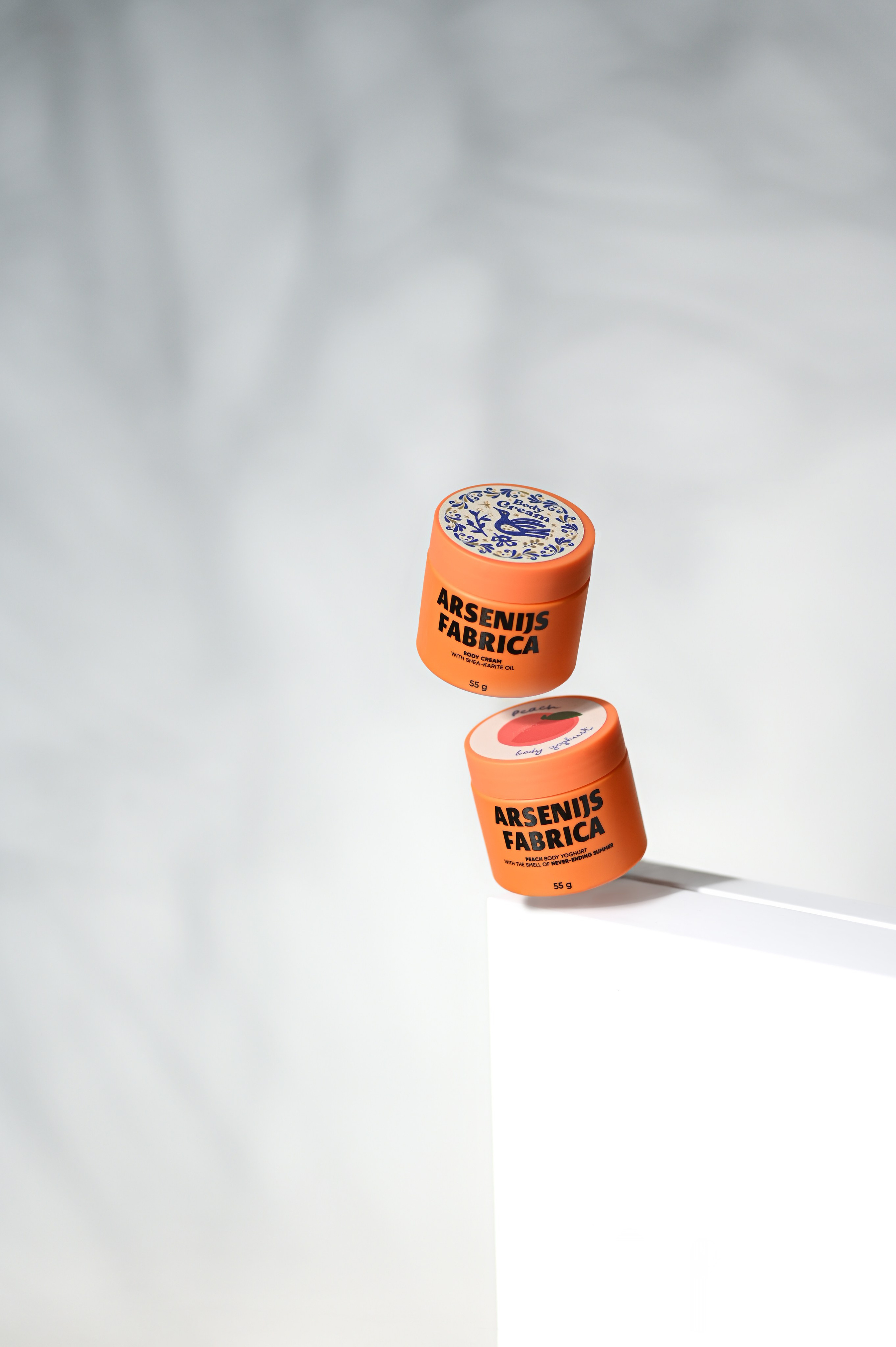 ArsenijsFabrika travel size cream. Product and Food photography