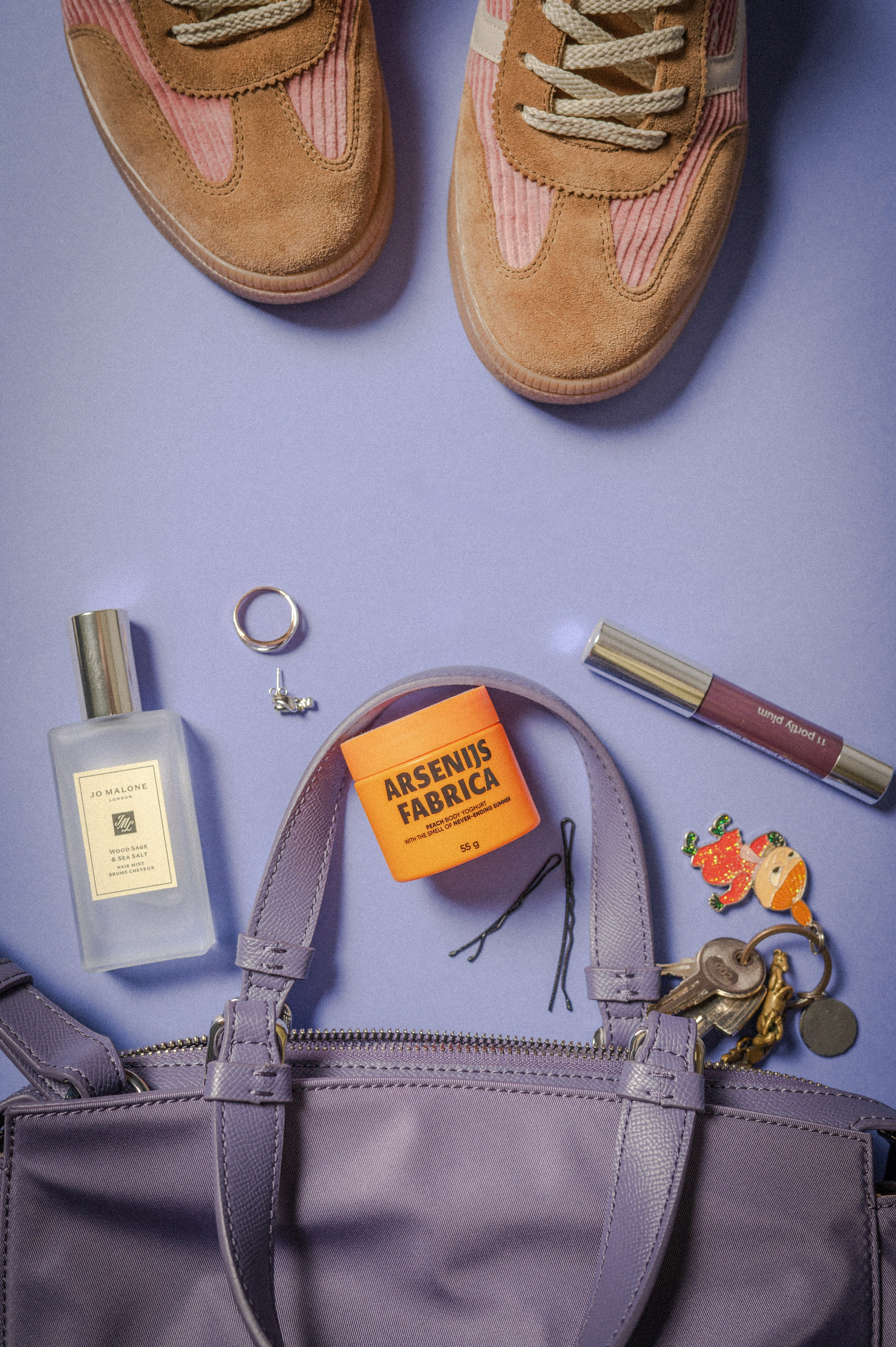 ArsenijsFabrika travel size cream. Product and Food photography