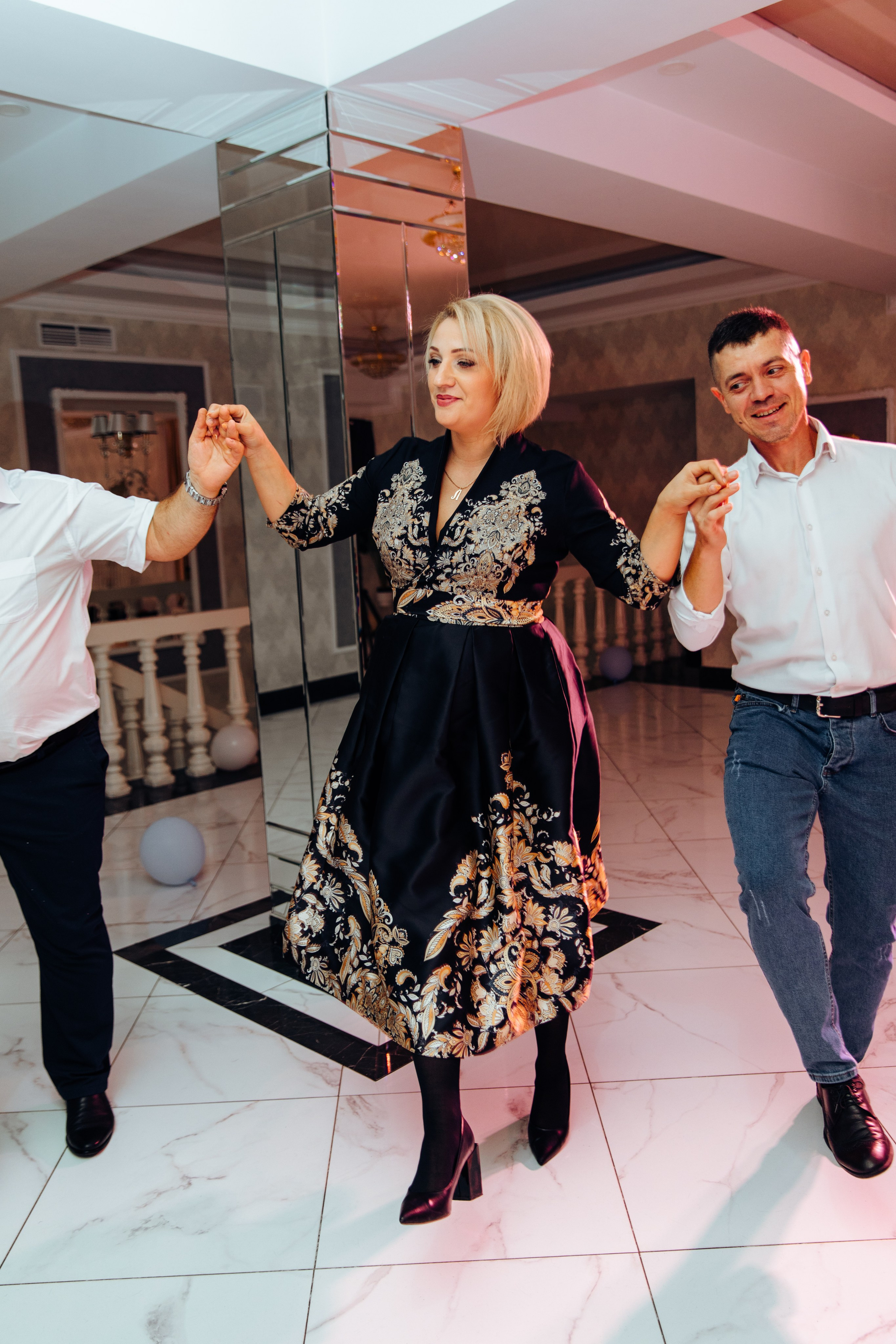 Emma. Fotograf de nuntă și evenimente private!