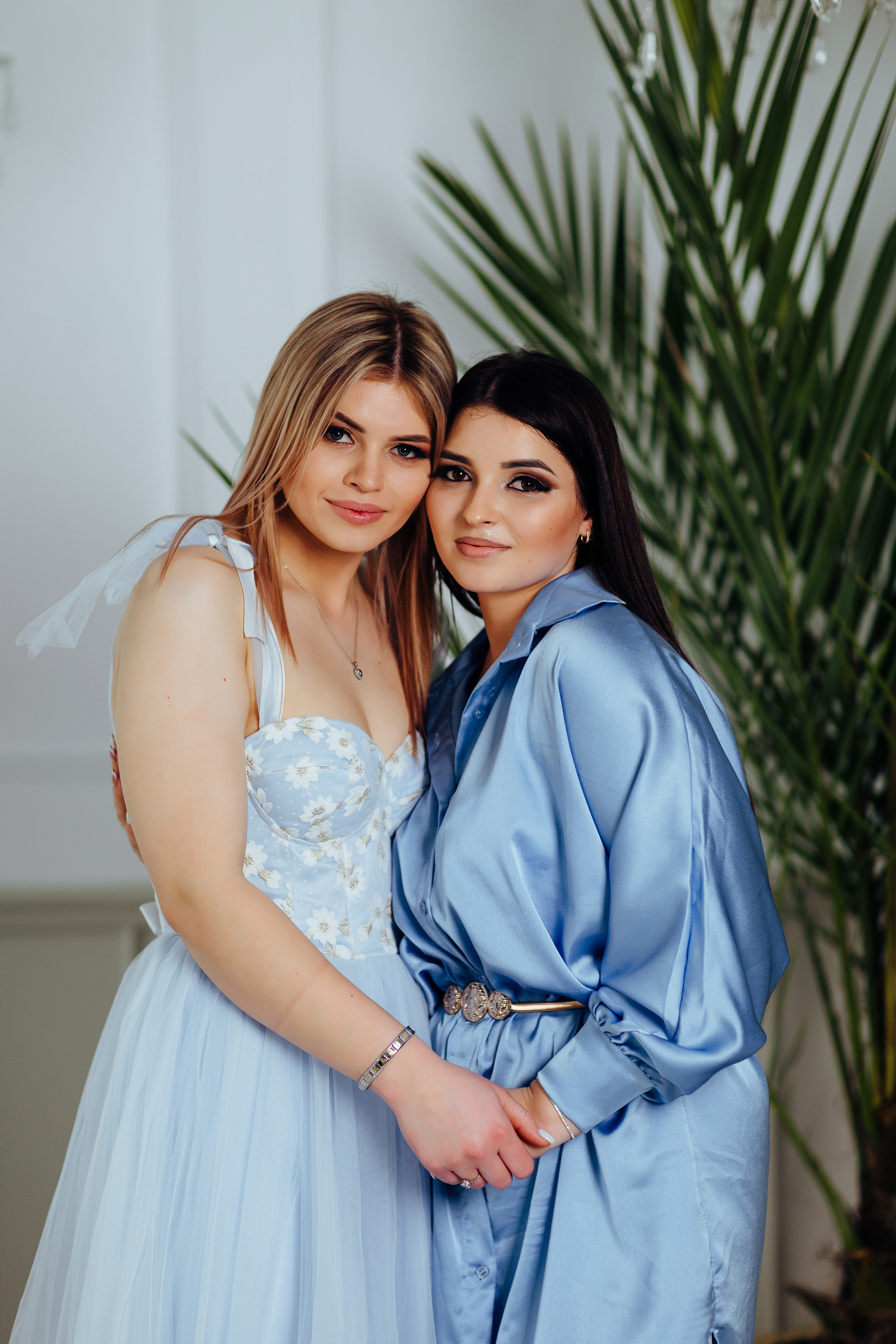 Magia sarbātorilor. Fotograf de nuntă și evenimente private!