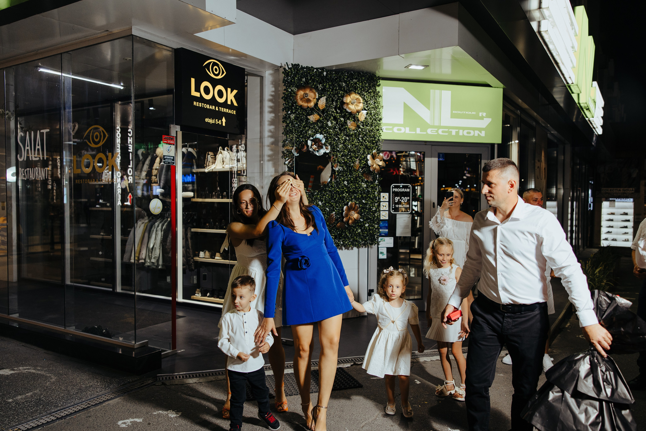 Nicoleta. Fotograf de nuntă și evenimente private!