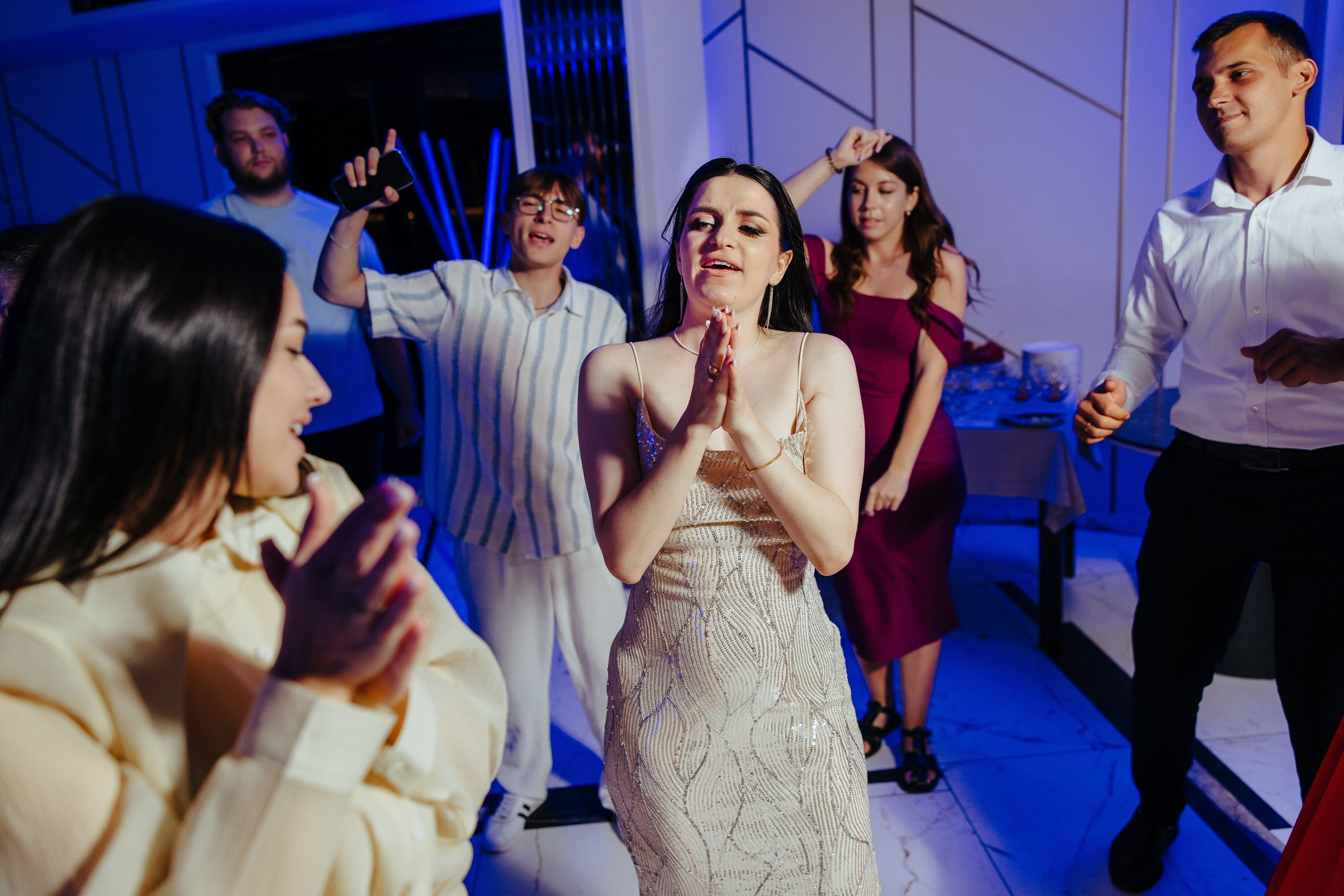 Delia. Fotograf de nuntă și evenimente private!