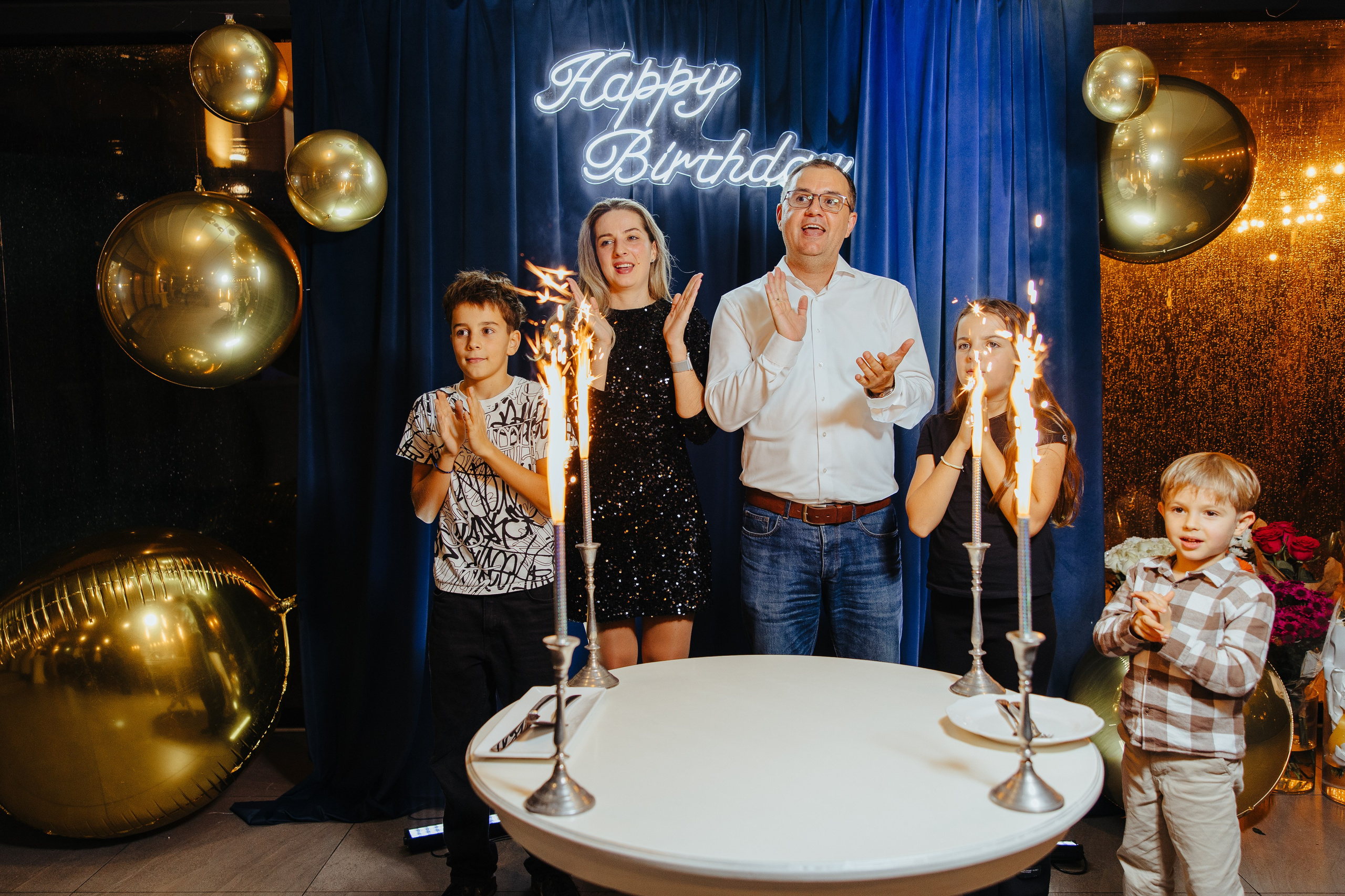 Mihai 40 ani. Fotograf de nuntă și evenimente private!