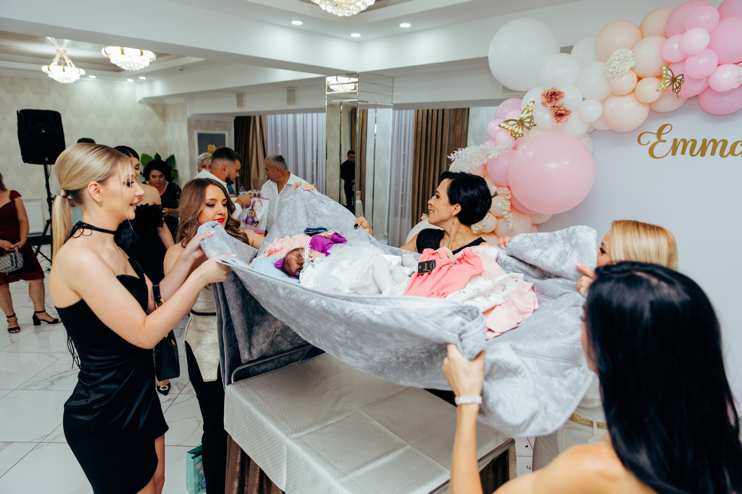 Emma. Fotograf de nuntă și evenimente private!