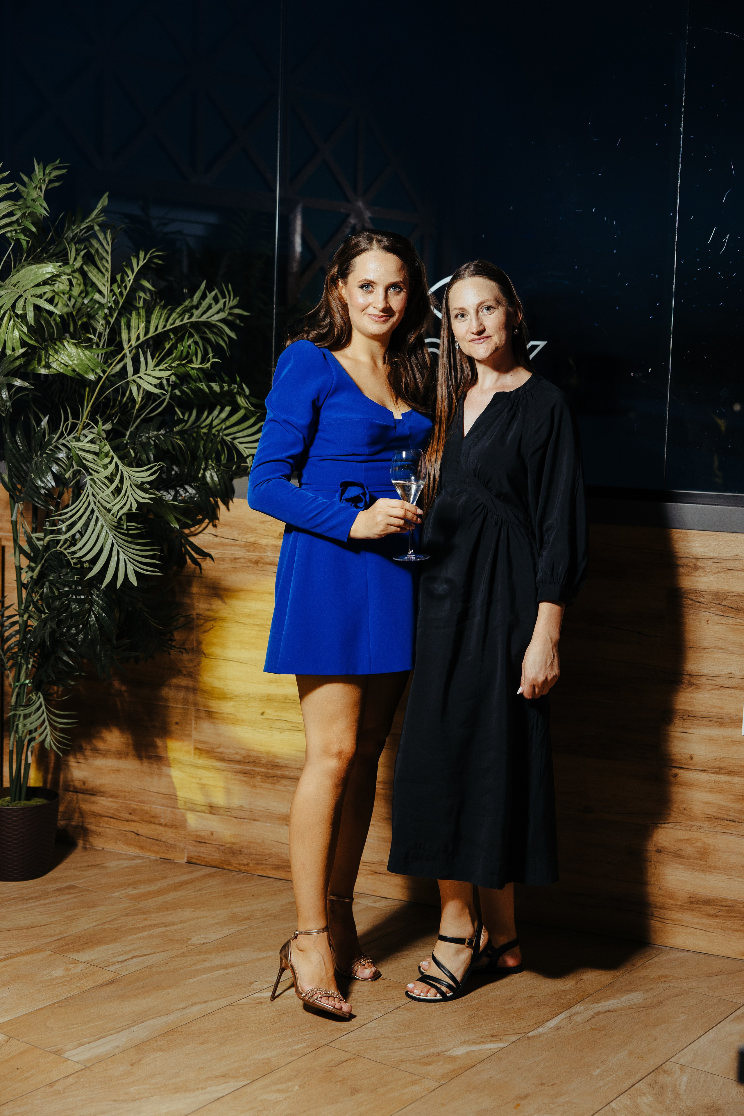 Nicoleta. Fotograf de nuntă și evenimente private!