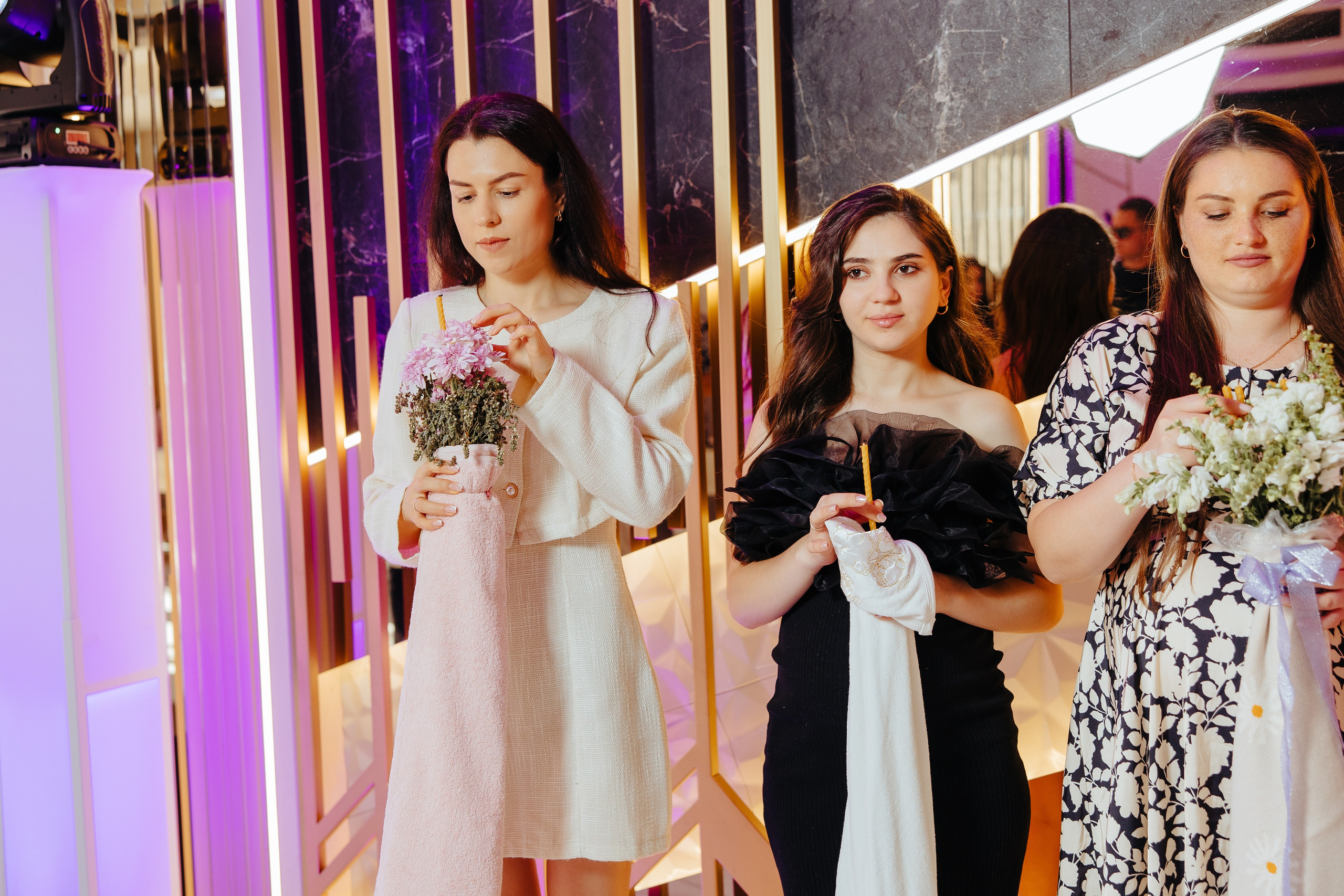 Delia. Fotograf de nuntă și evenimente private!