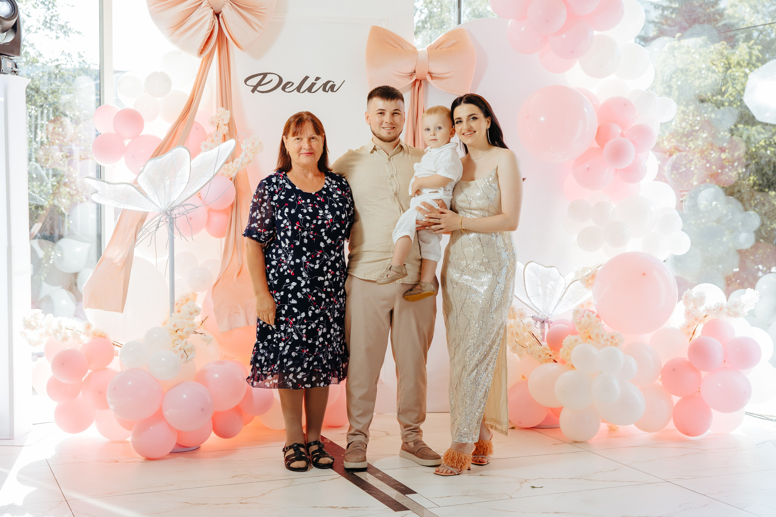 Delia. Fotograf de nuntă și evenimente private!