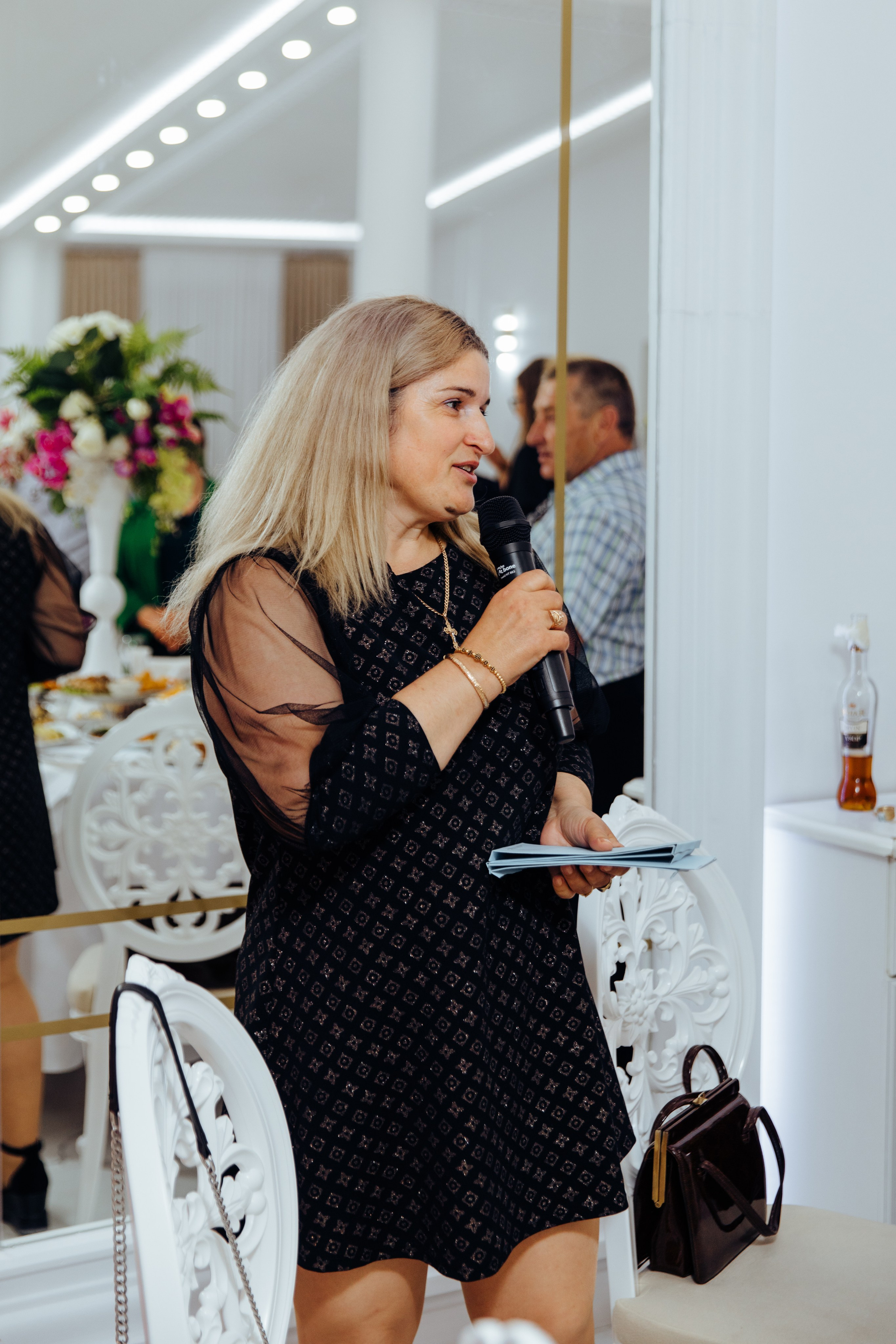 Ionel-Alessandro. Fotograf de nuntă și evenimente private!