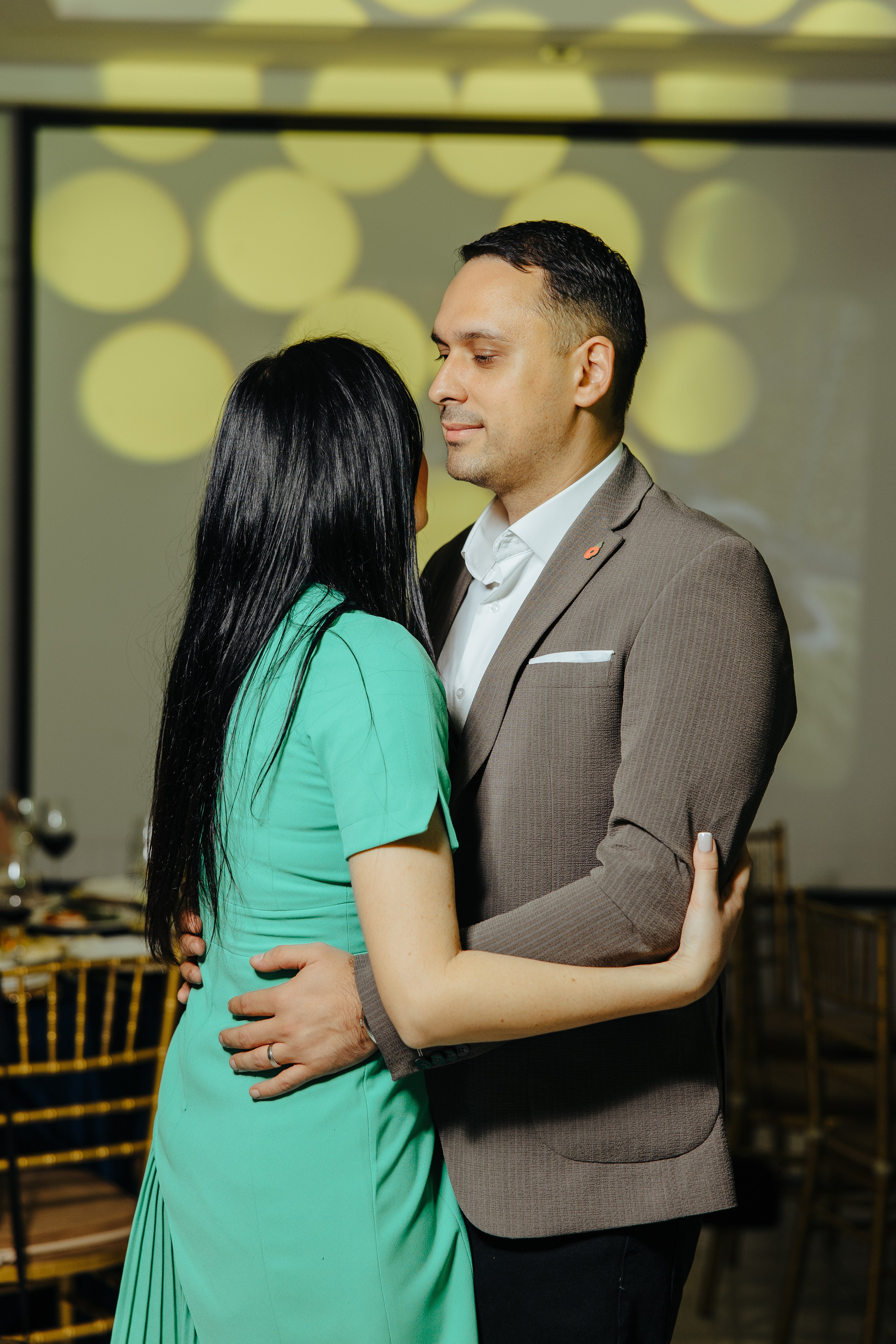 Mihai 40 ani. Fotograf de nuntă și evenimente private!