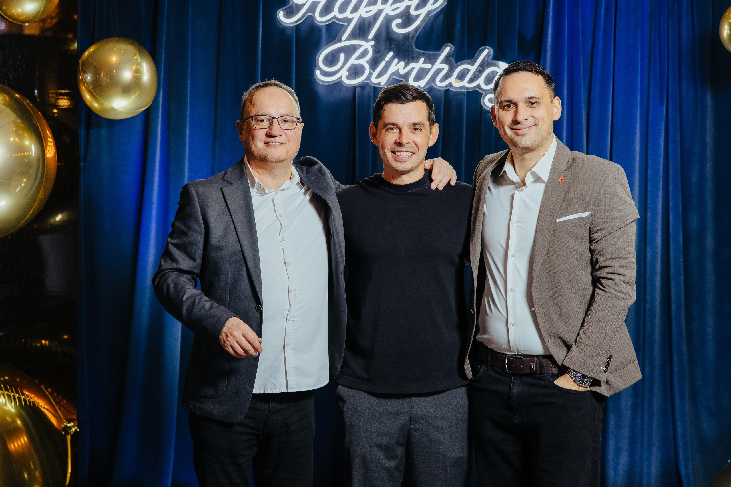 Mihai 40 ani. Fotograf de nuntă și evenimente private!