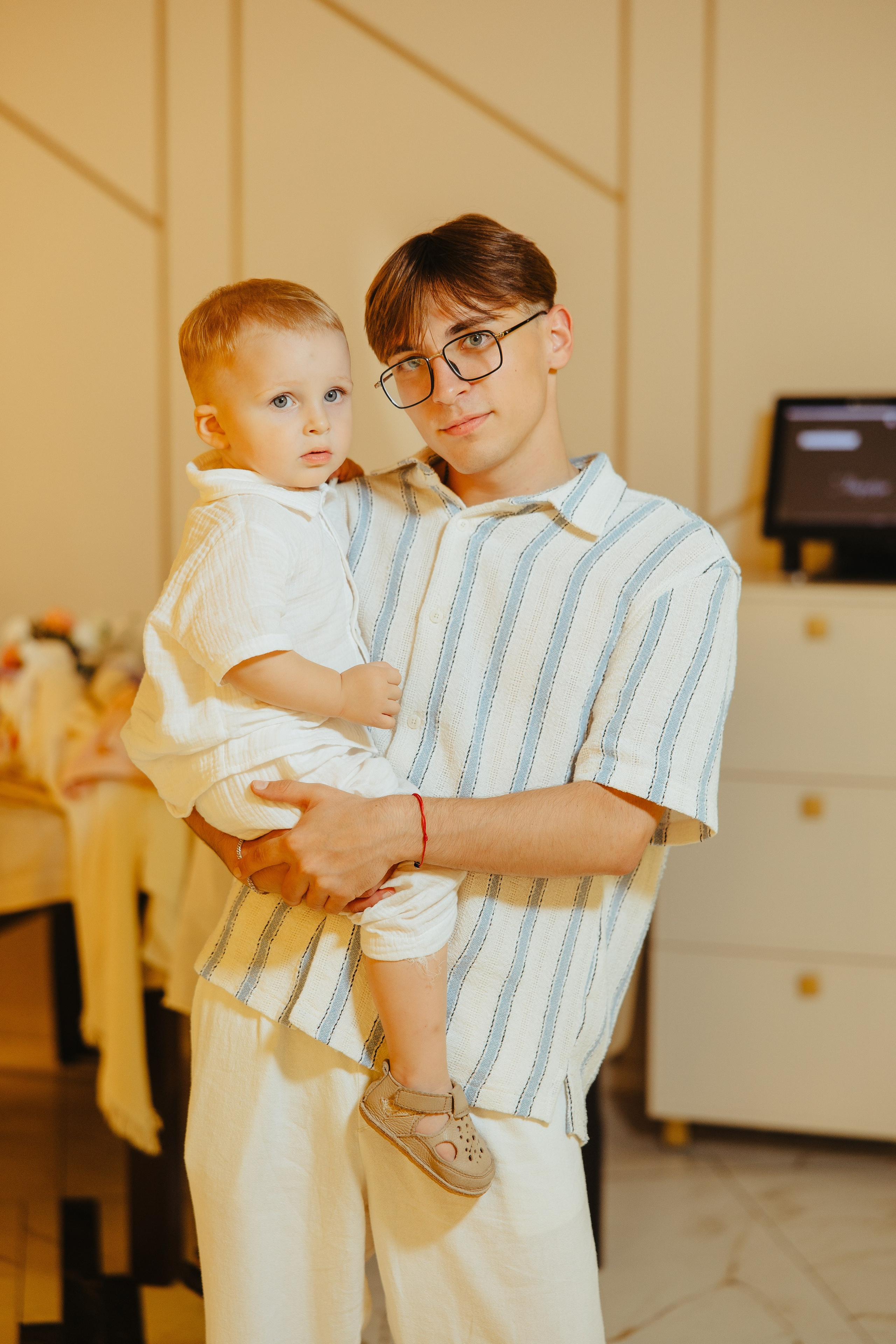 Delia. Fotograf de nuntă și evenimente private!