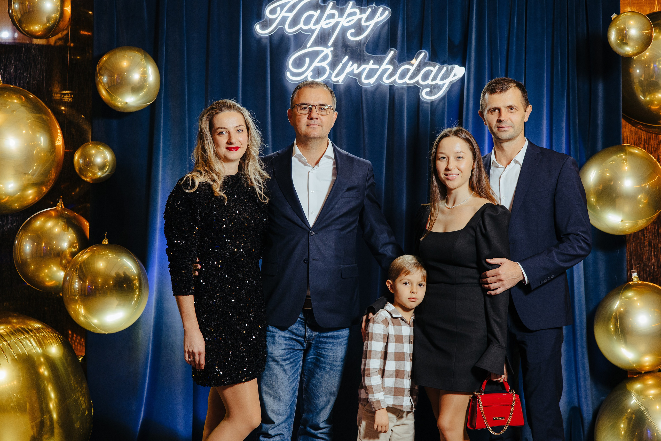 Mihai 40 ani. Fotograf de nuntă și evenimente private!