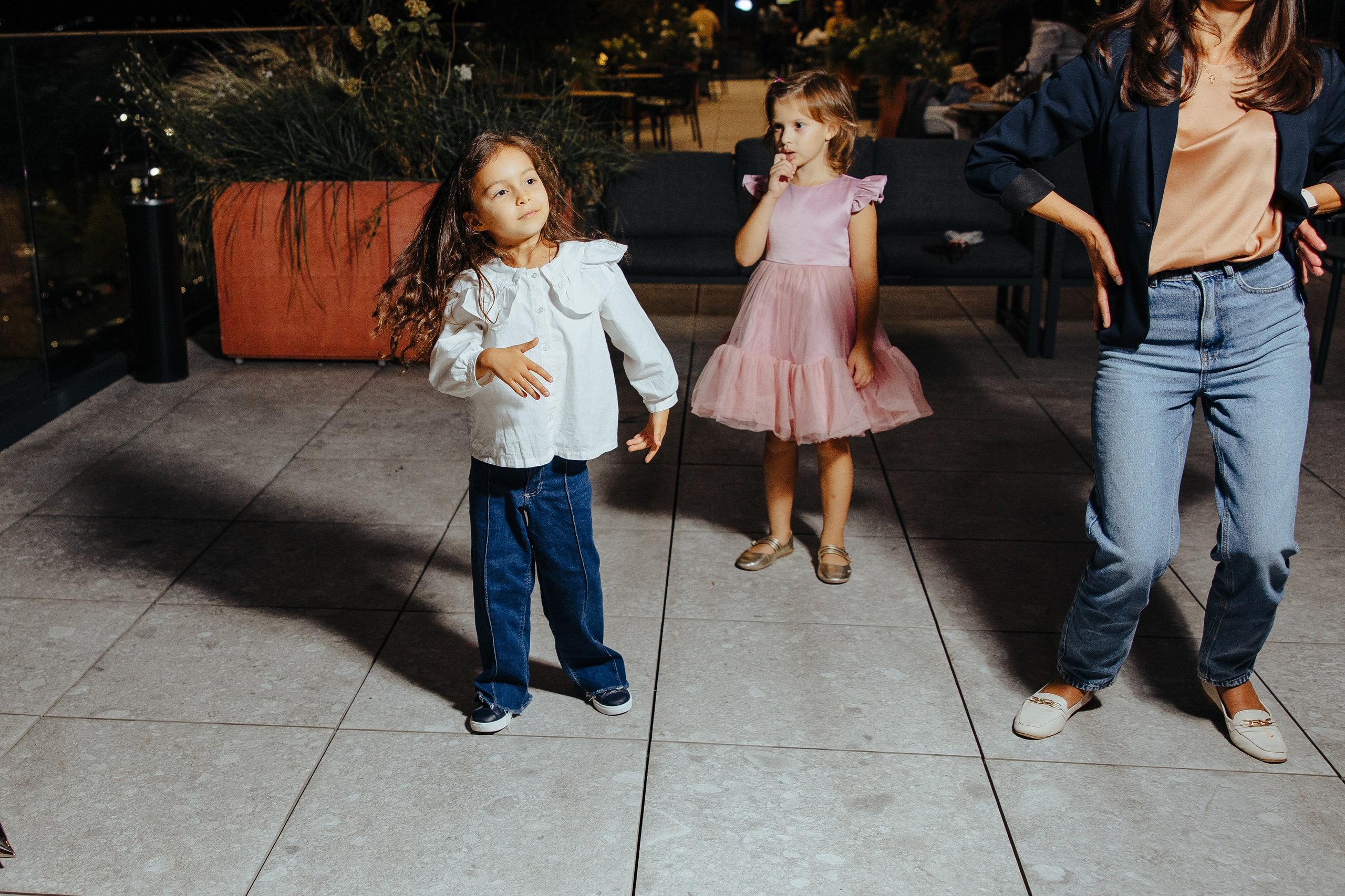 Oleg 40 ani. Fotograf de nuntă și evenimente private!