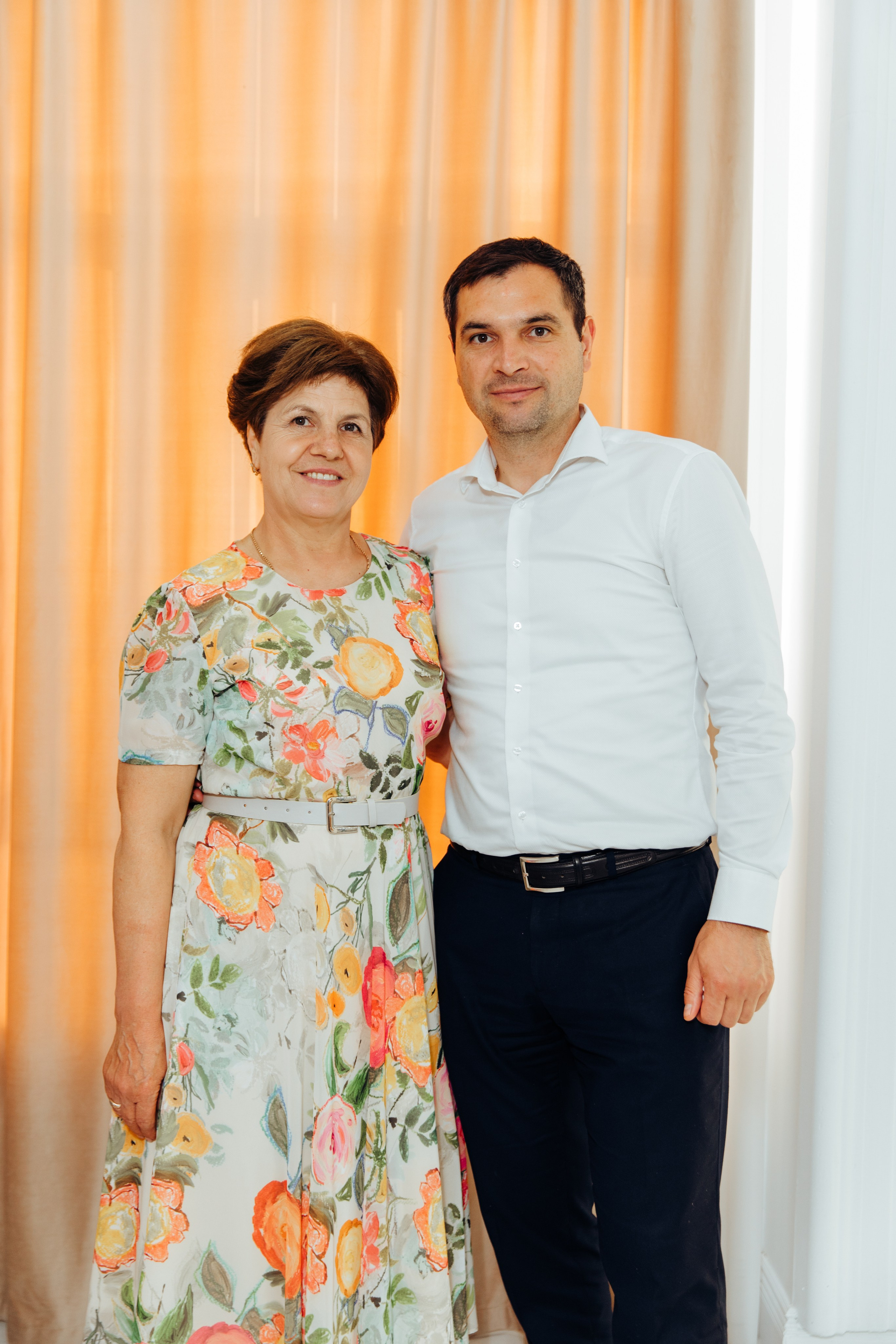 Ionel-Alessandro. Fotograf de nuntă și evenimente private!