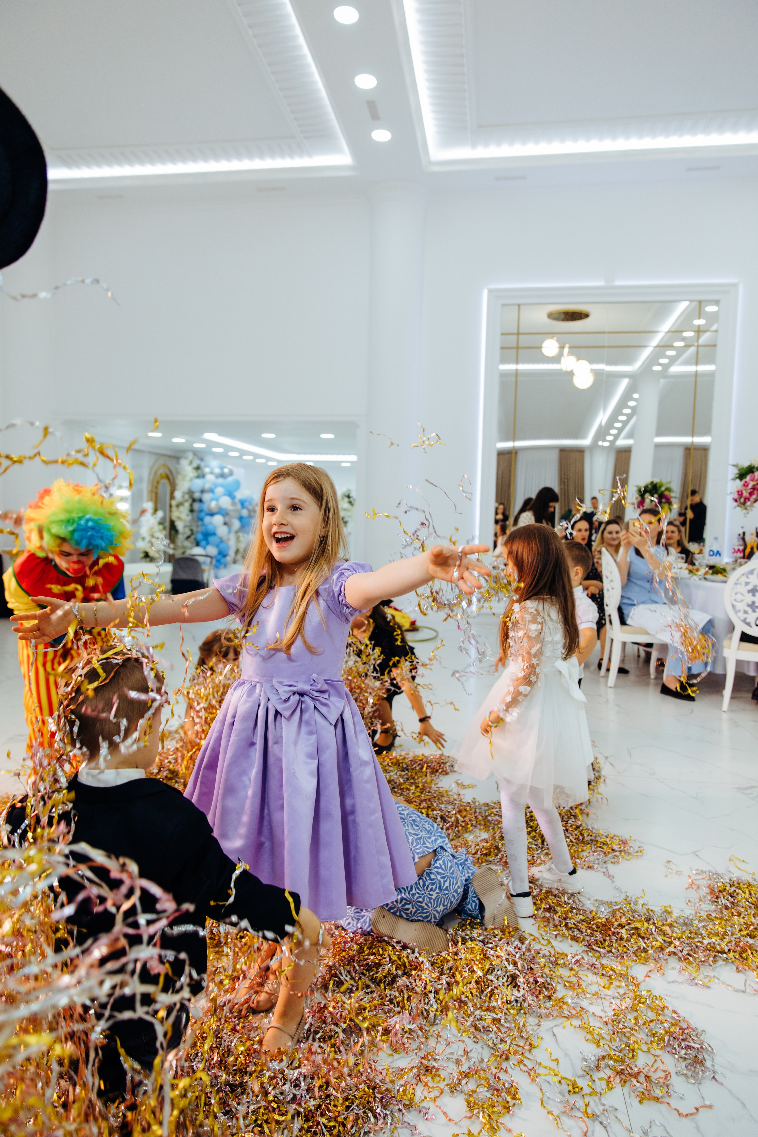 Ionel-Alessandro. Fotograf de nuntă și evenimente private!