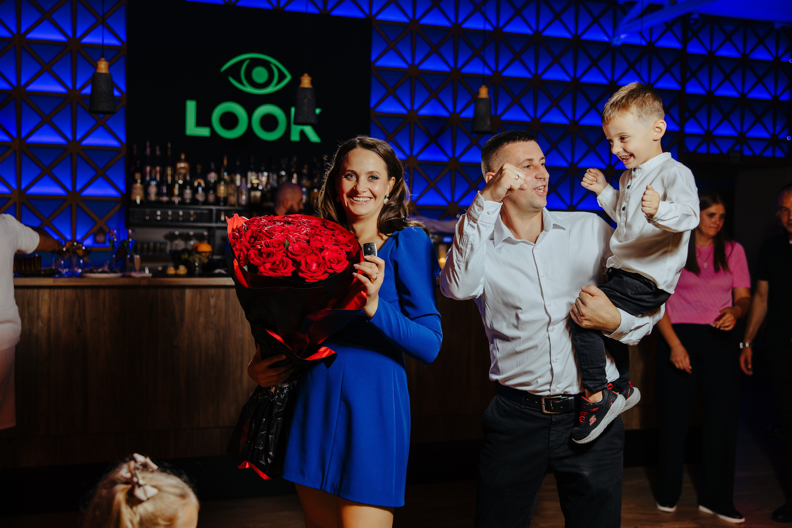 Nicoleta. Fotograf de nuntă și evenimente private!