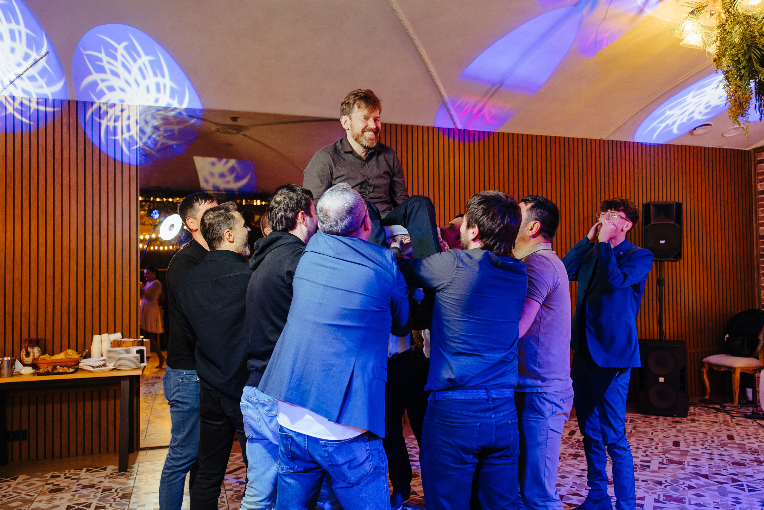 Sergiu 40 ani. Fotograf de nuntă și evenimente private!