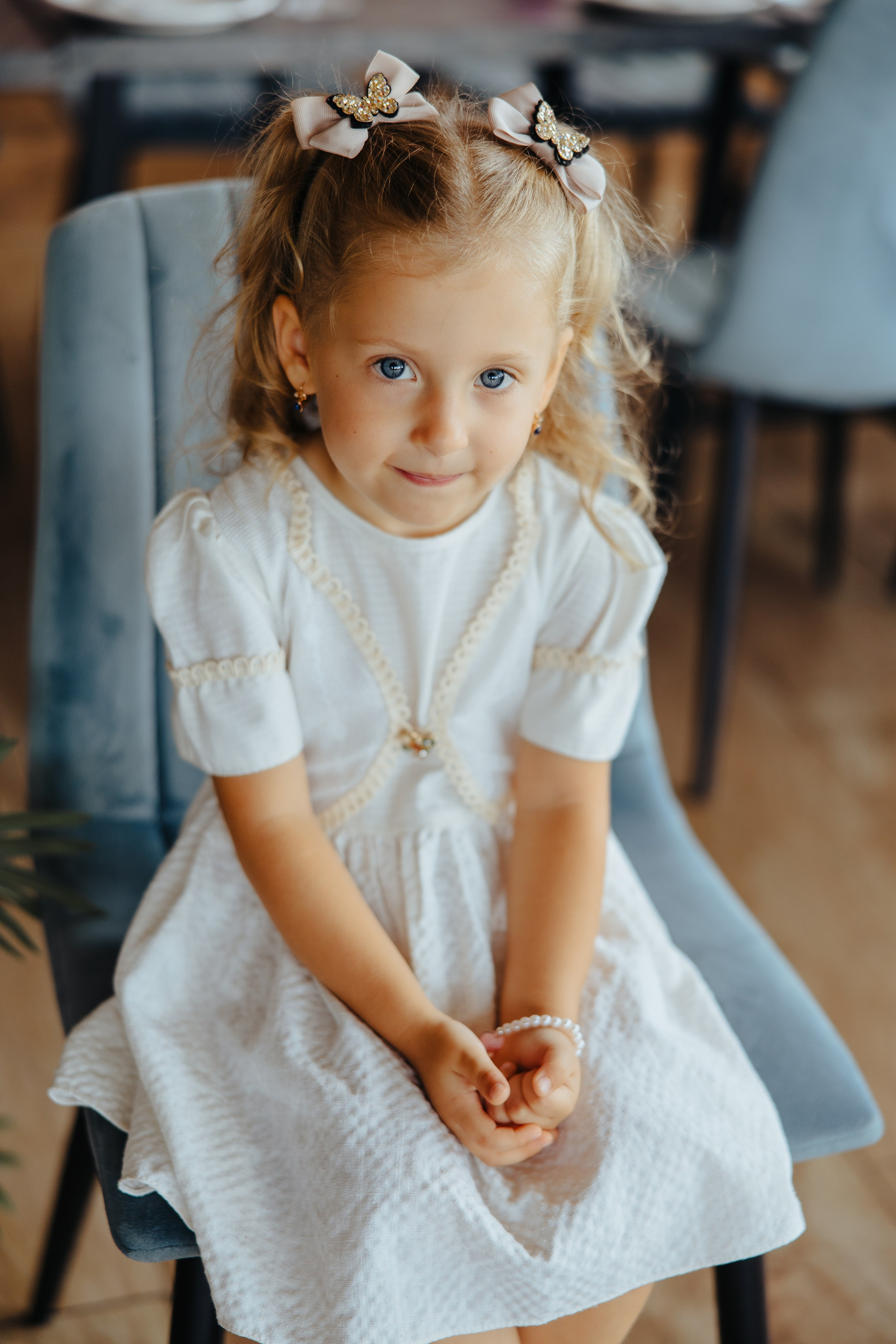 Nicoleta. Fotograf de nuntă și evenimente private!