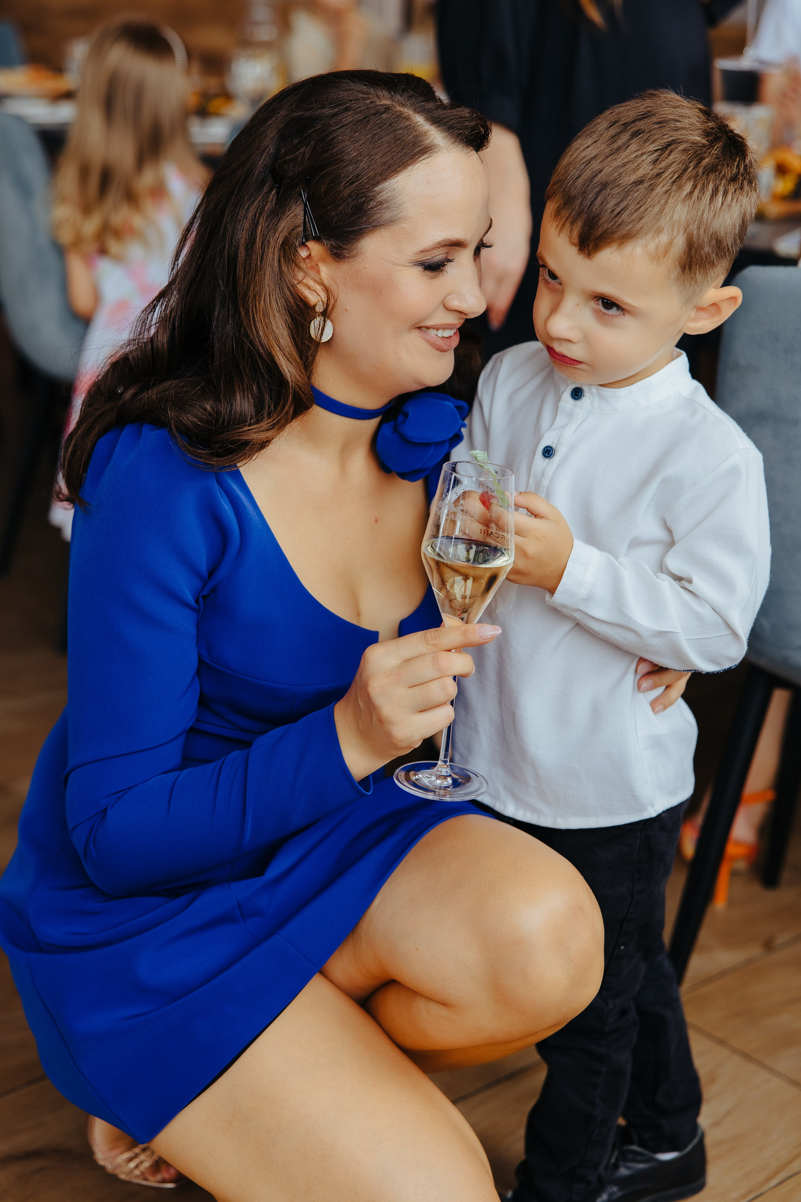 Nicoleta. Fotograf de nuntă și evenimente private!