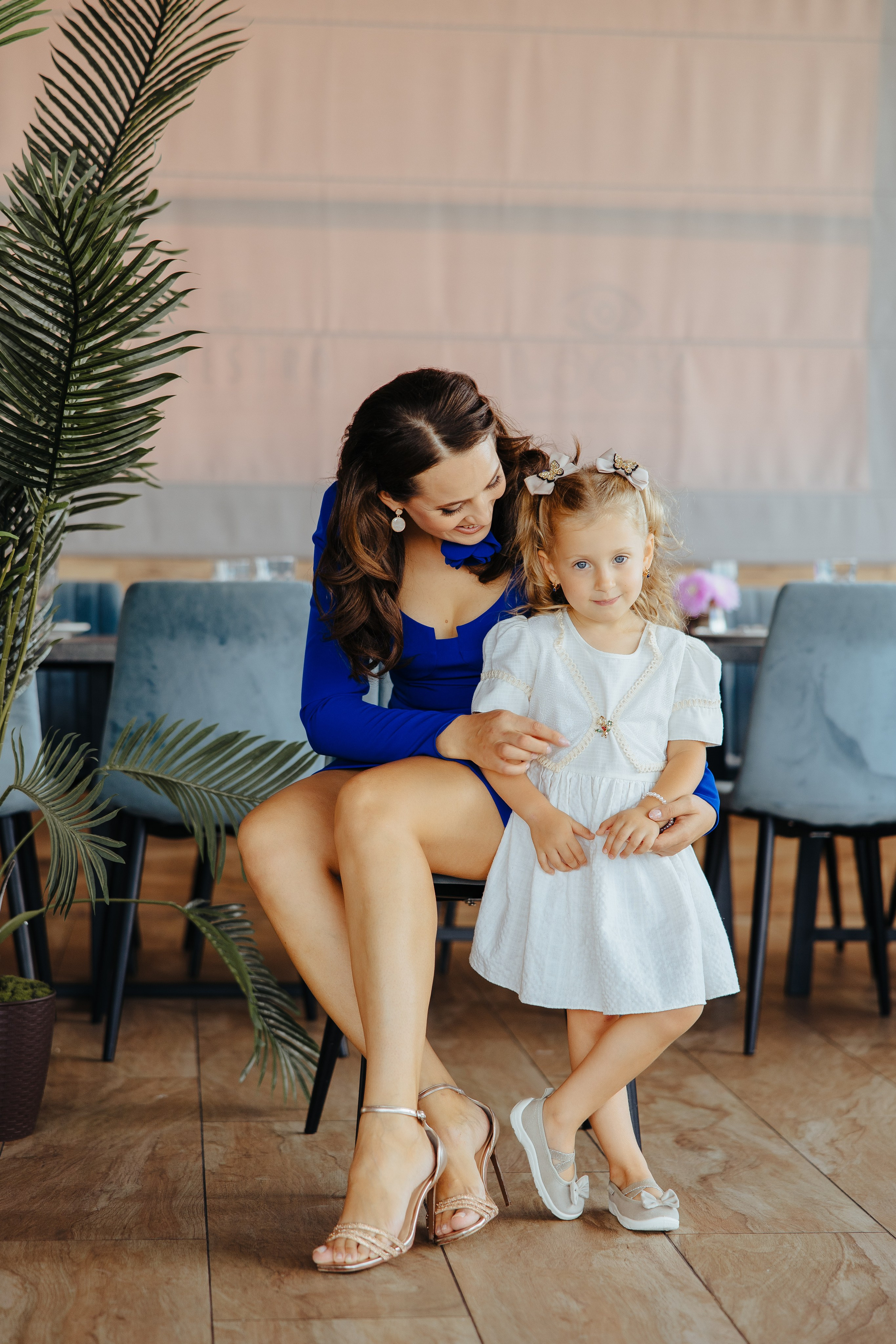 Nicoleta. Fotograf de nuntă și evenimente private!