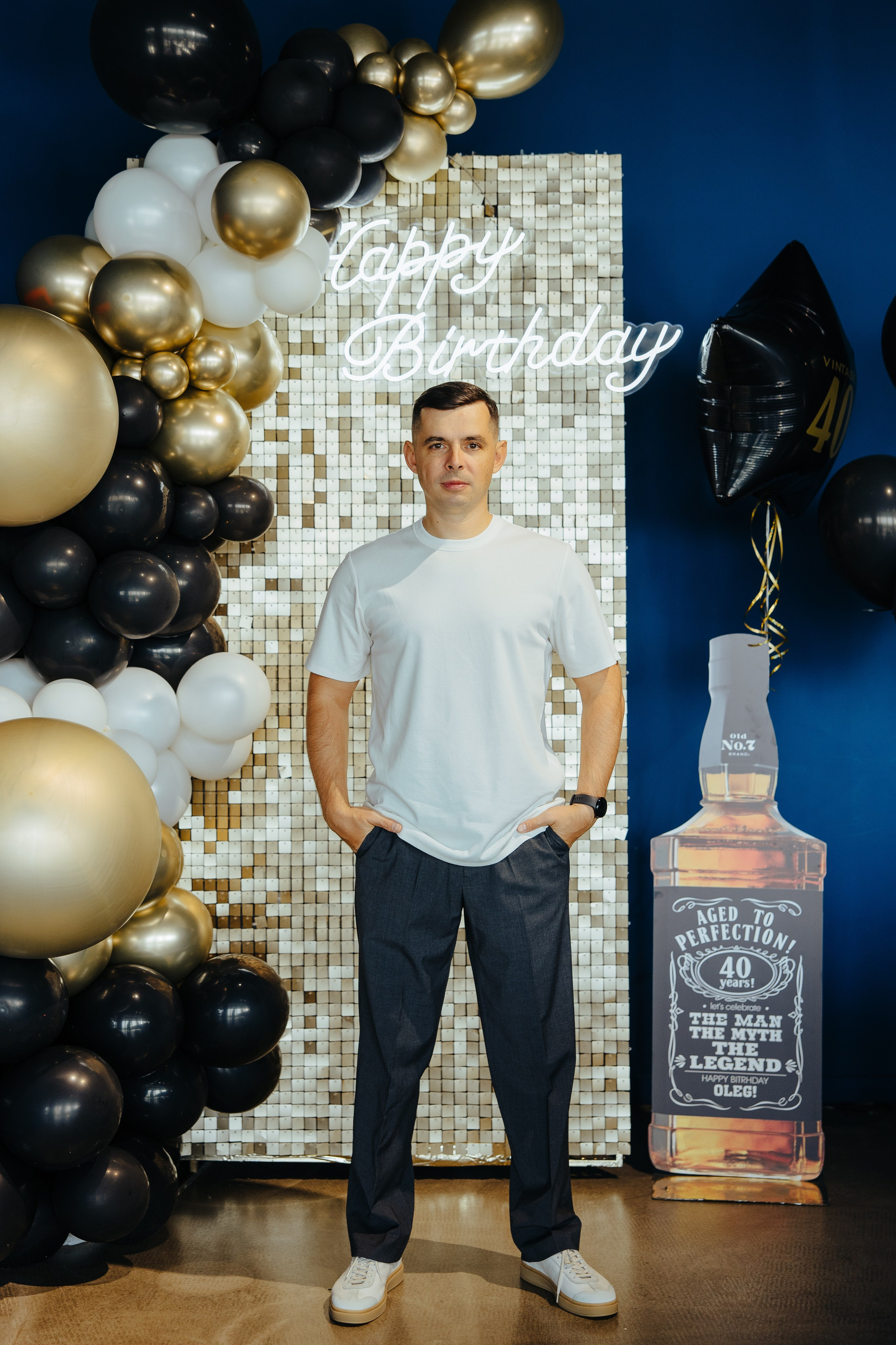 Oleg 40 ani. Fotograf de nuntă și evenimente private!