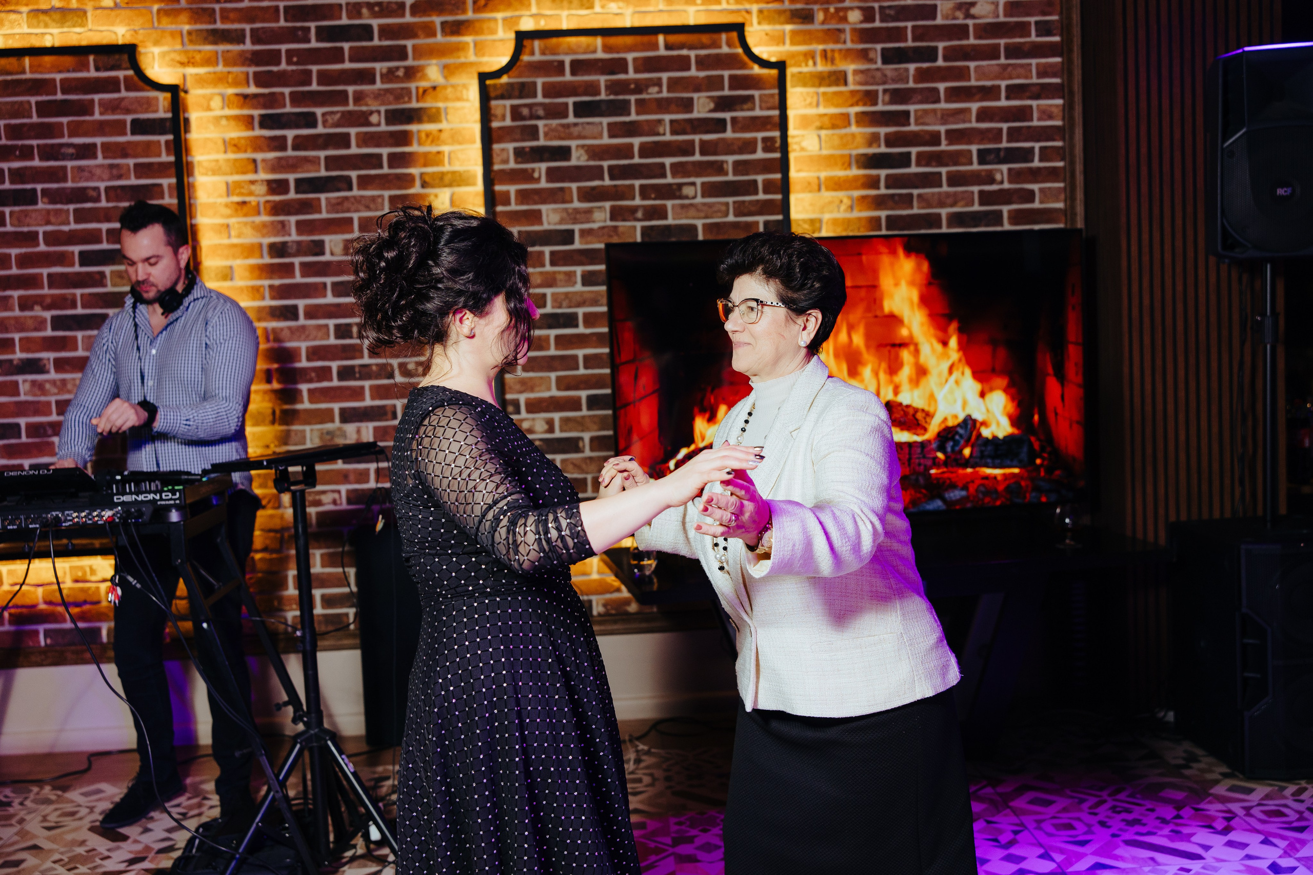 Sergiu 40 ani. Fotograf de nuntă și evenimente private!