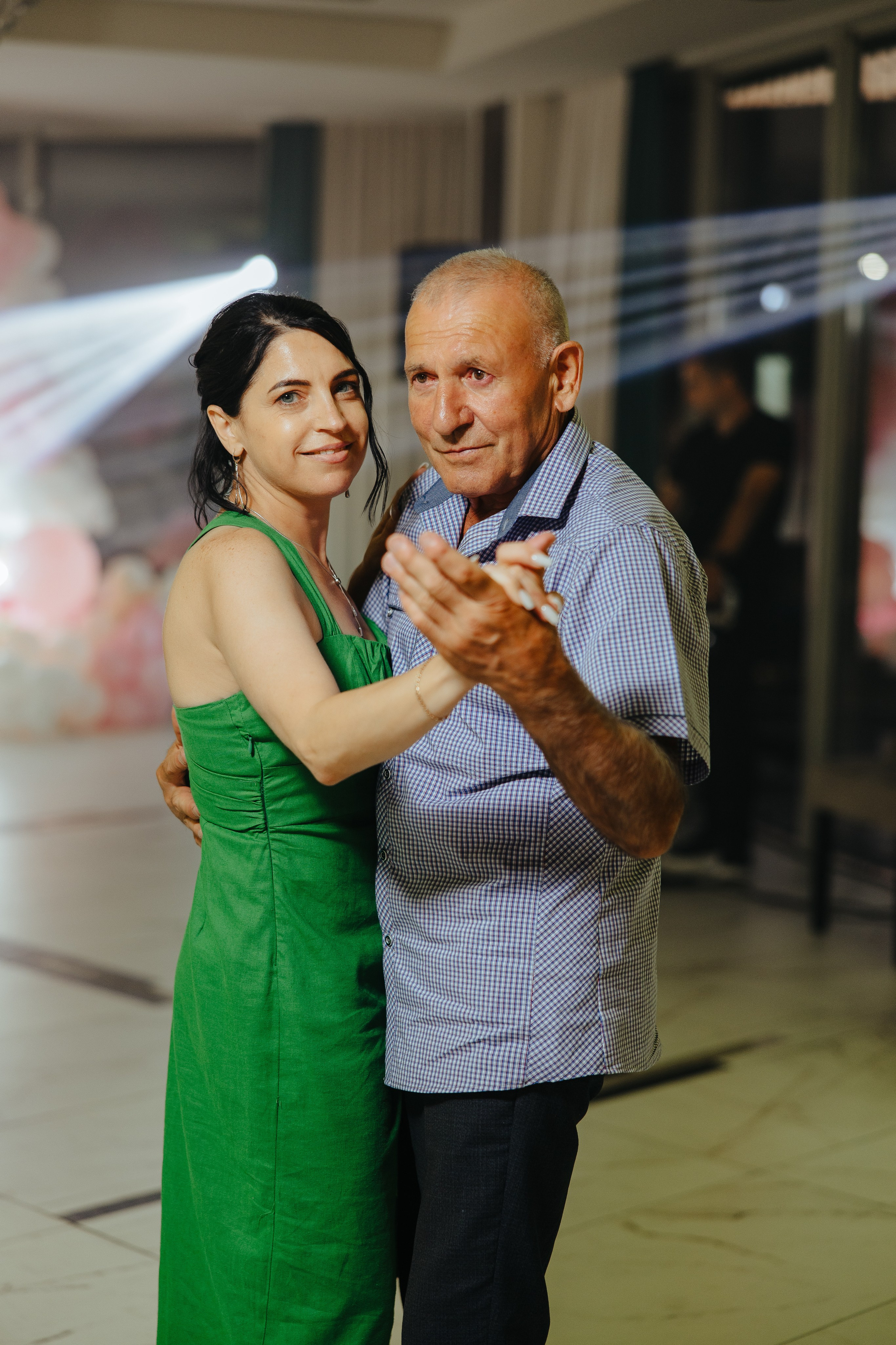 Delia. Fotograf de nuntă și evenimente private!