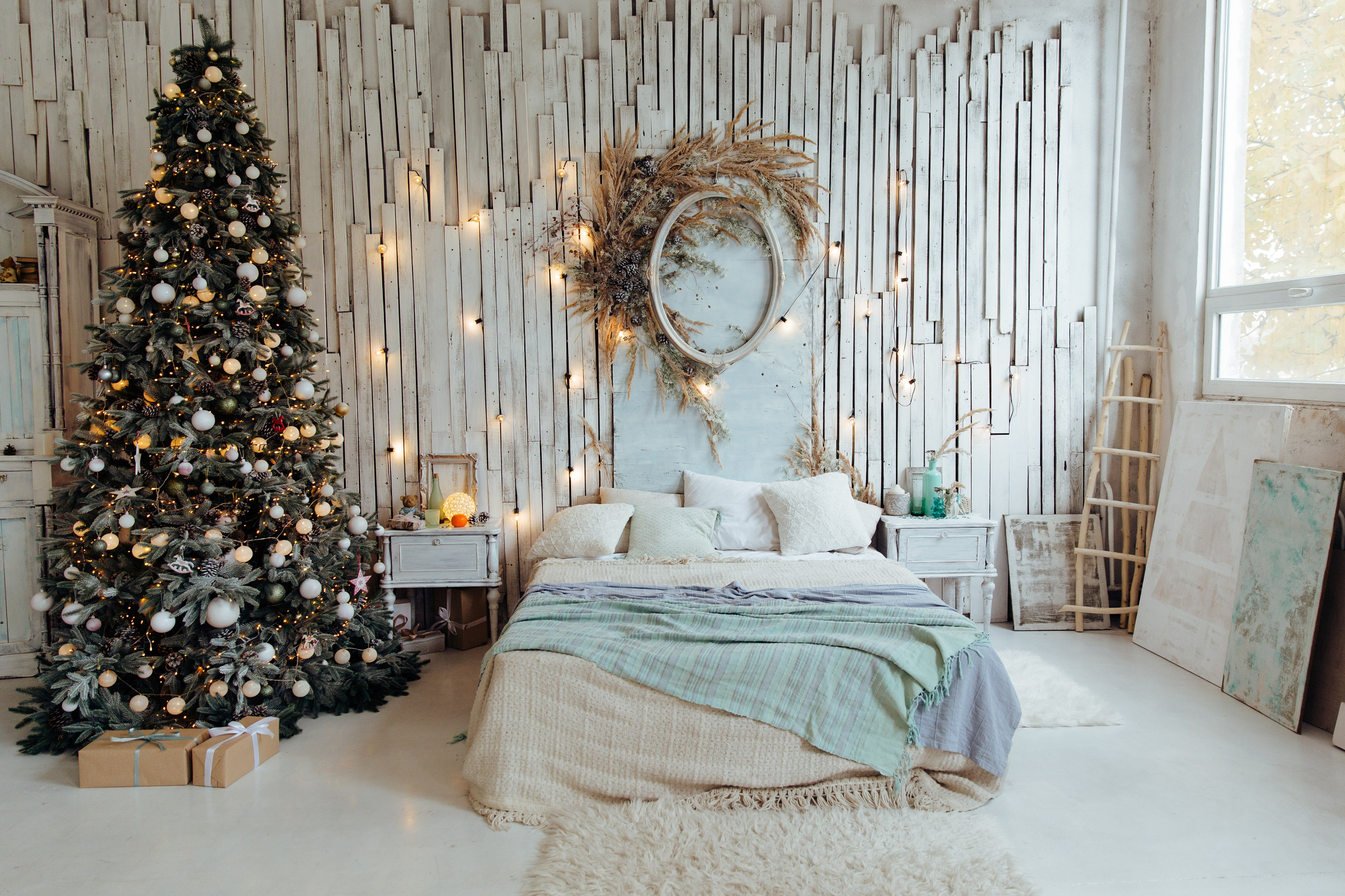 Magia sarbātorilor. Fotograf de nuntă și evenimente private!