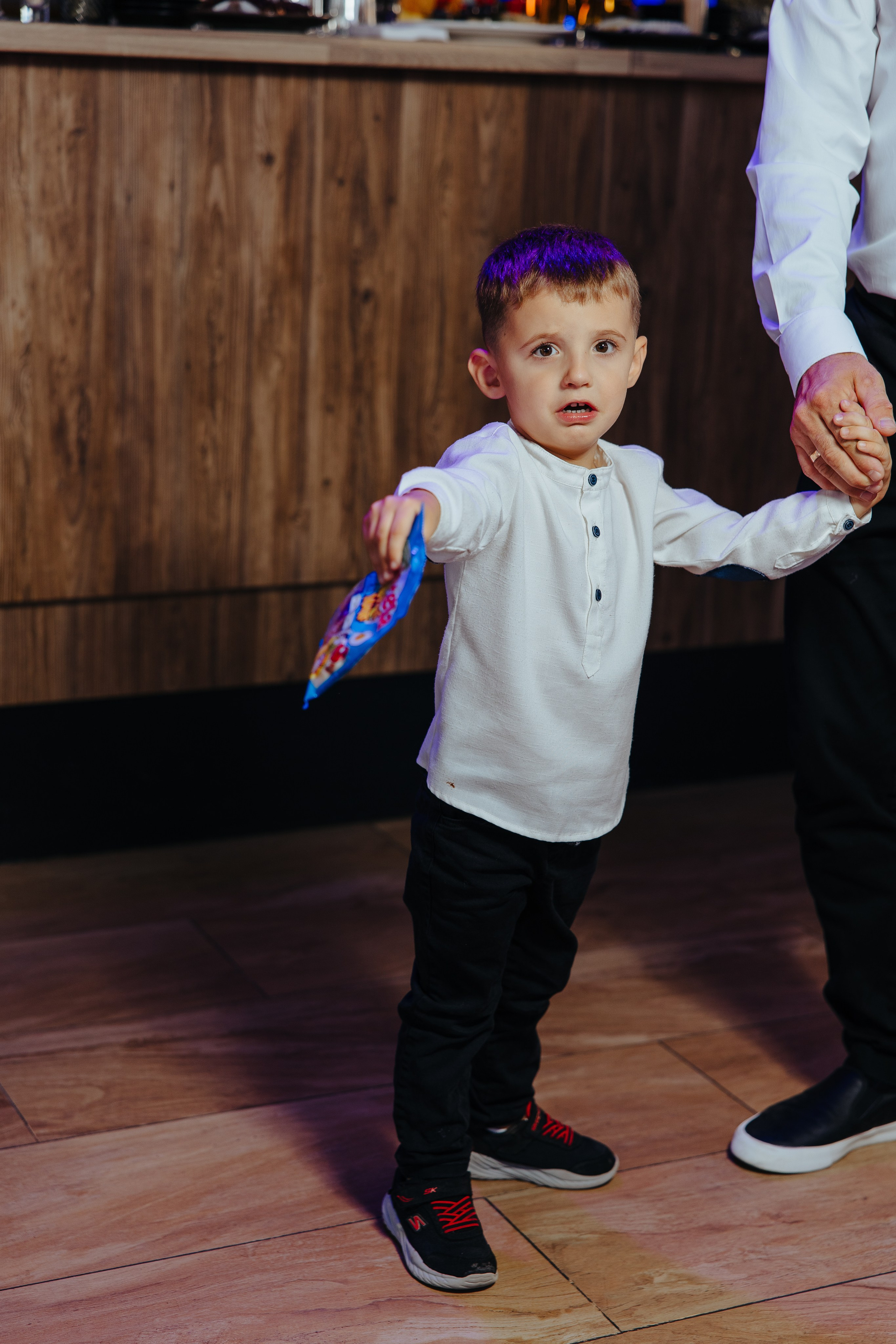 Nicoleta. Fotograf de nuntă și evenimente private!