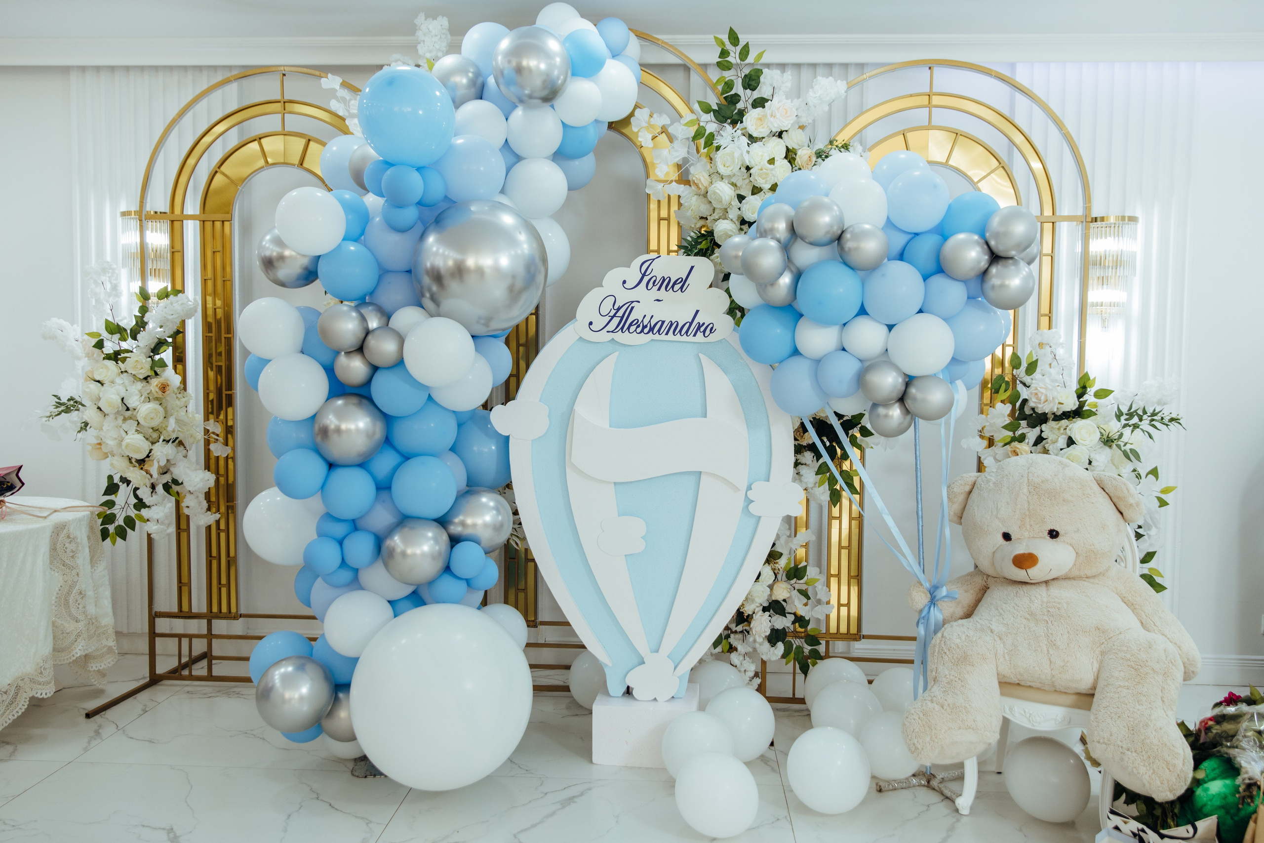 Ionel-Alessandro. Fotograf de nuntă și evenimente private!