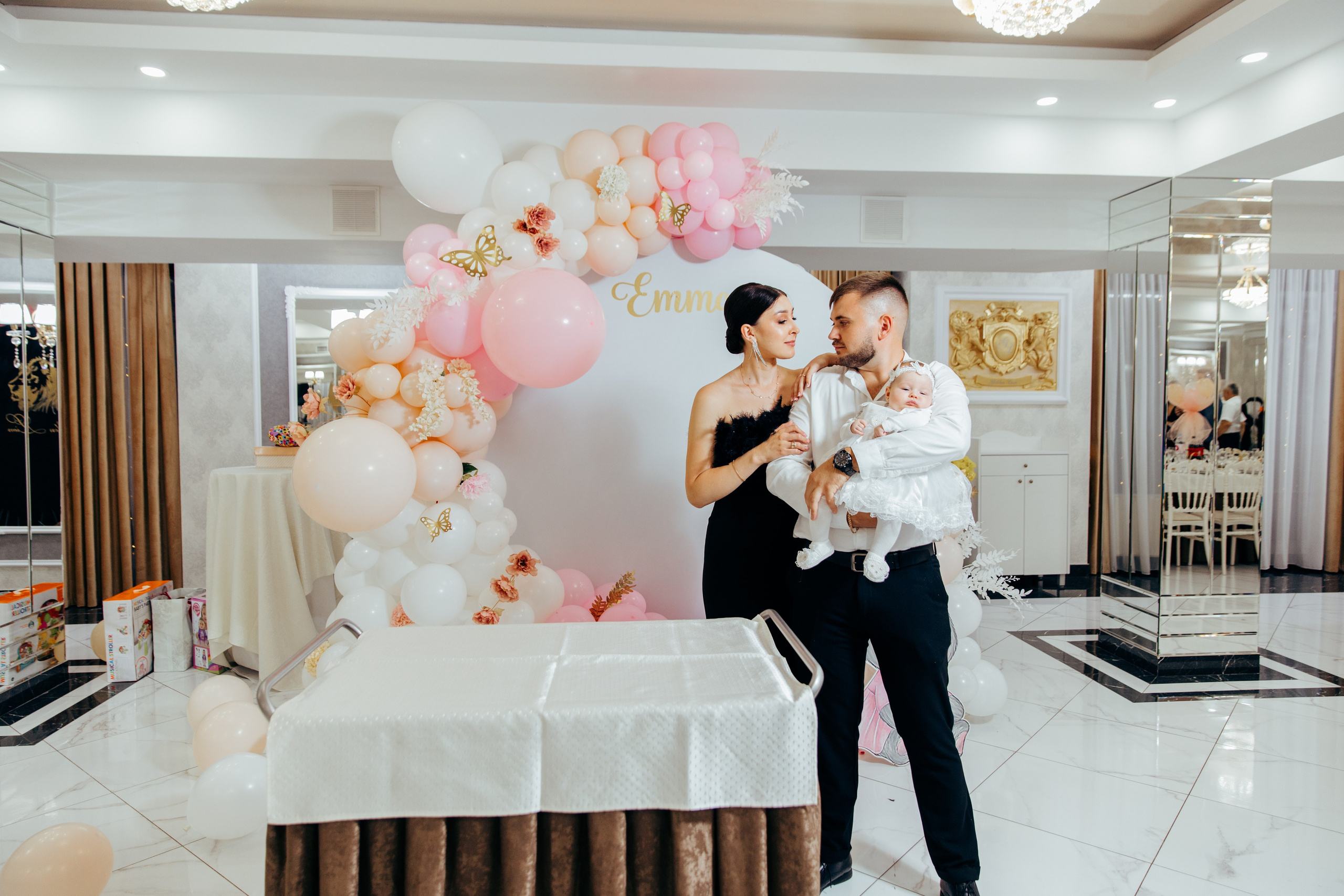 Emma. Fotograf de nuntă și evenimente private!