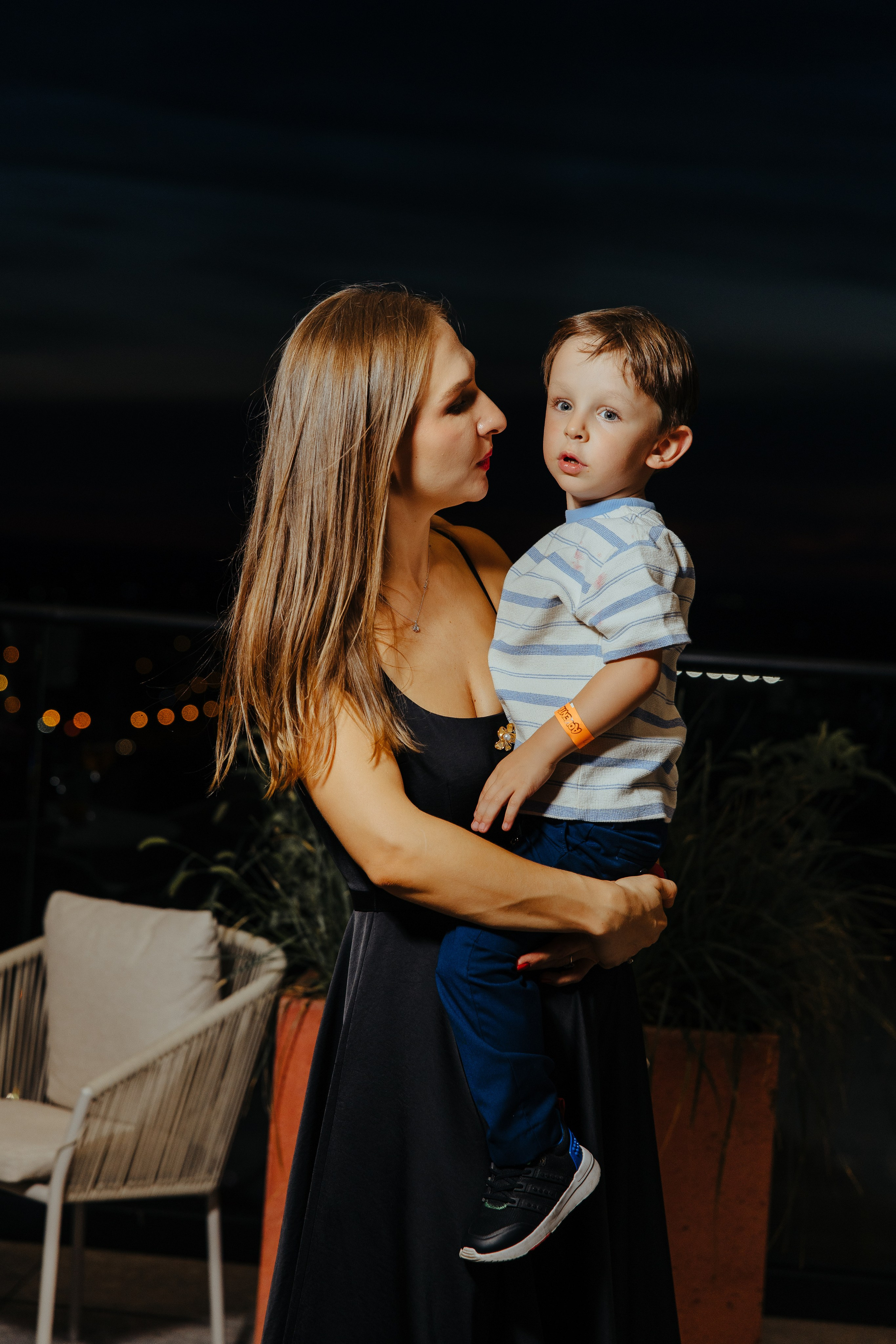 Oleg 40 ani. Fotograf de nuntă și evenimente private!