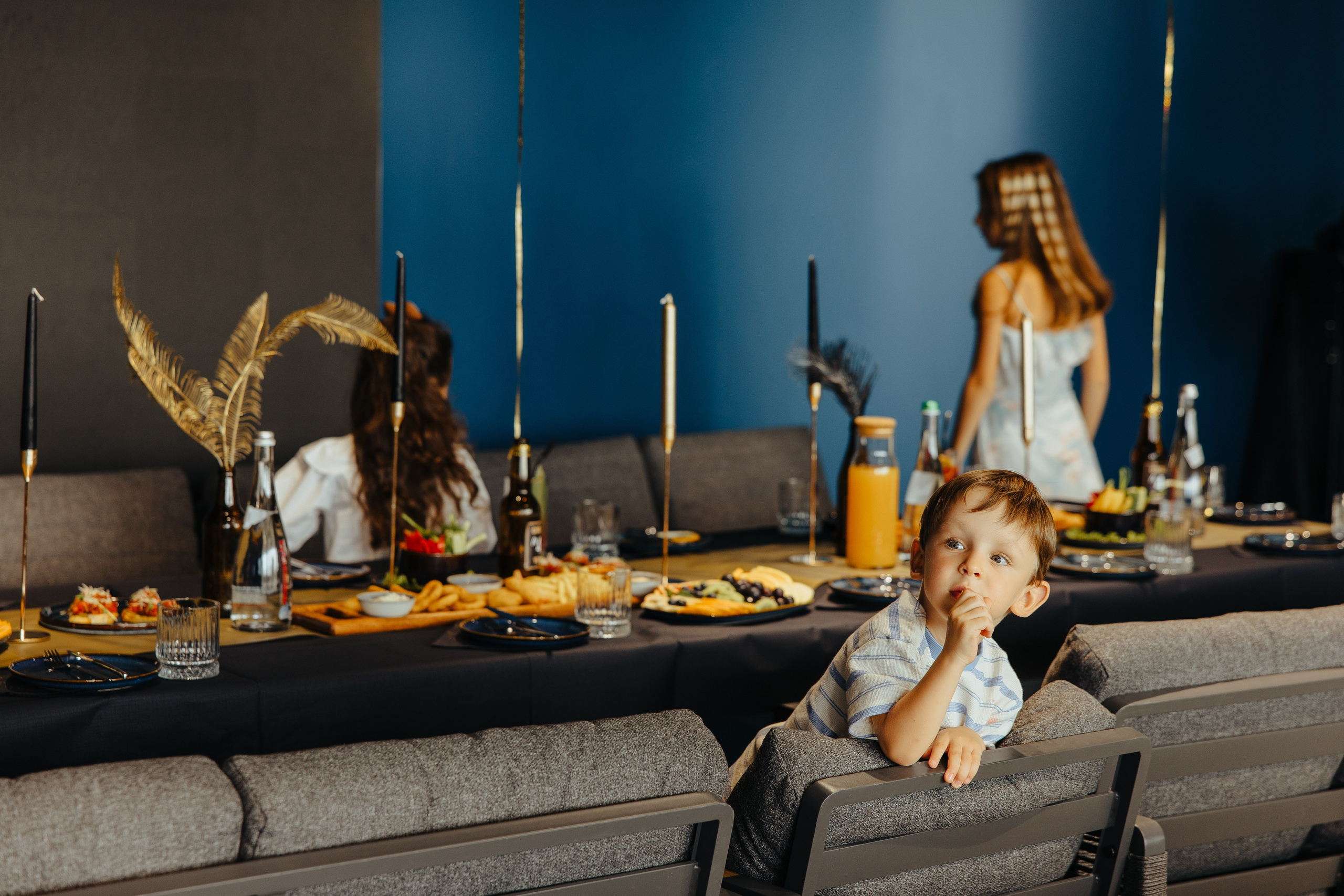 Oleg 40 ani. Fotograf de nuntă și evenimente private!