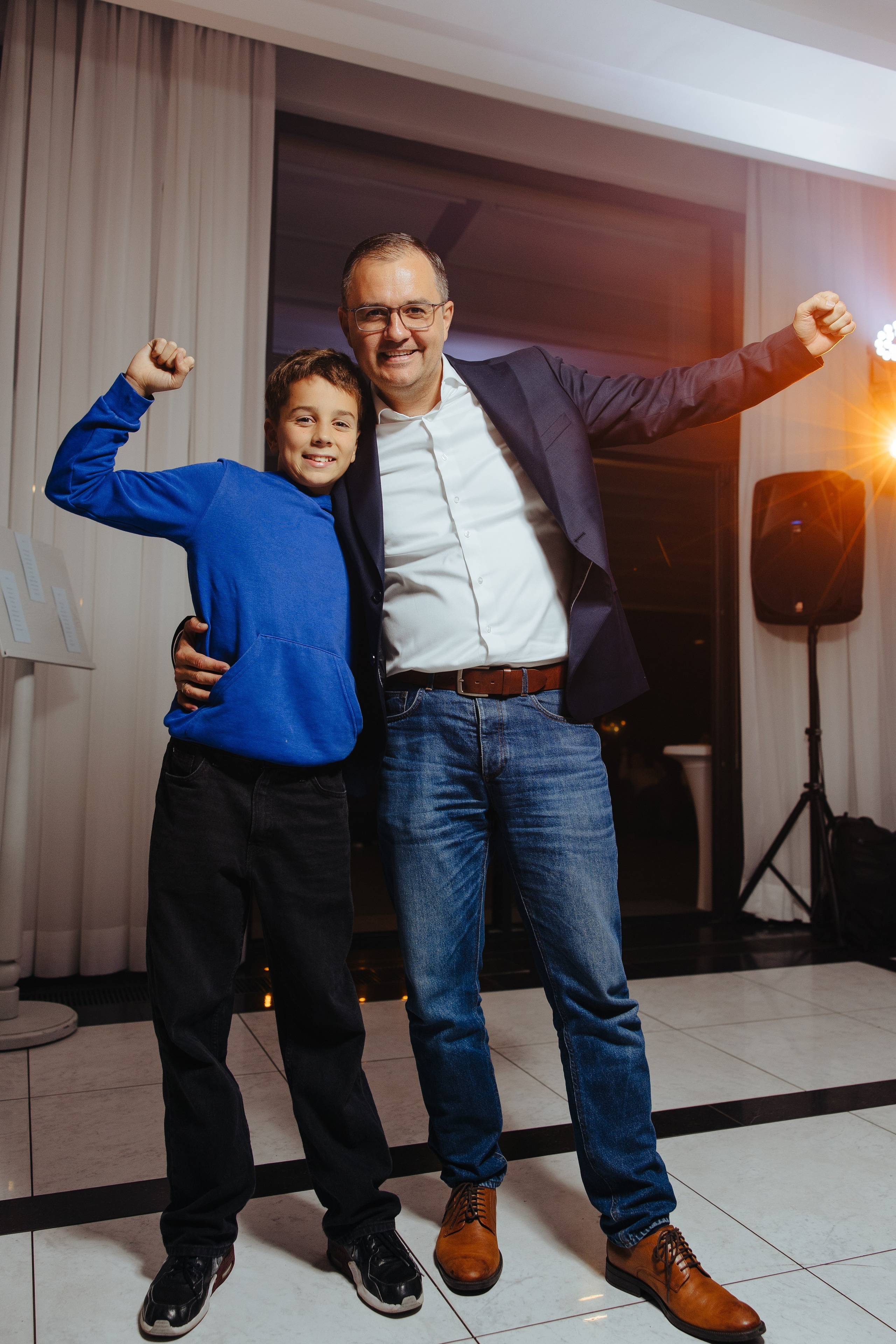 Mihai 40 ani. Fotograf de nuntă și evenimente private!