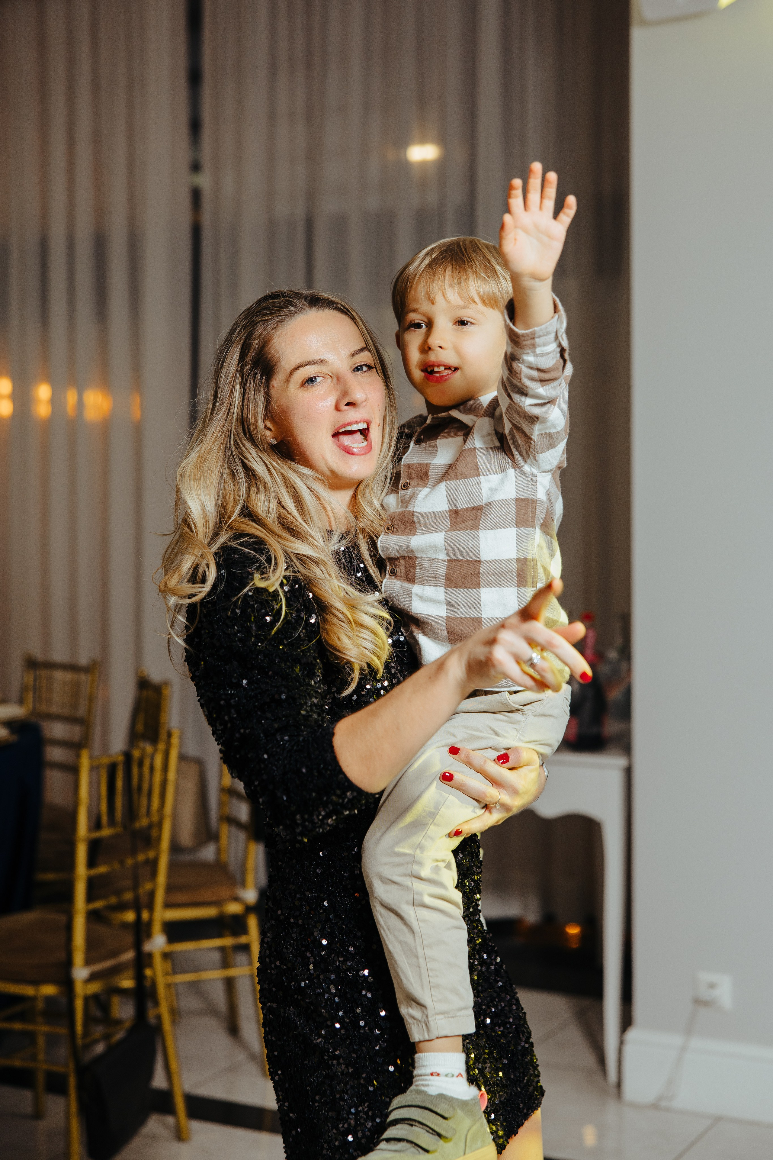 Mihai 40 ani. Fotograf de nuntă și evenimente private!