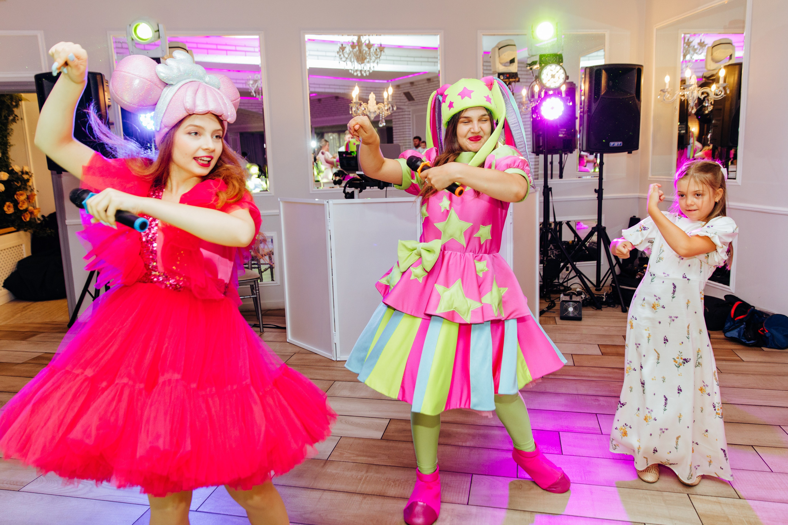 Antonia. Fotograf de nuntă și evenimente private!