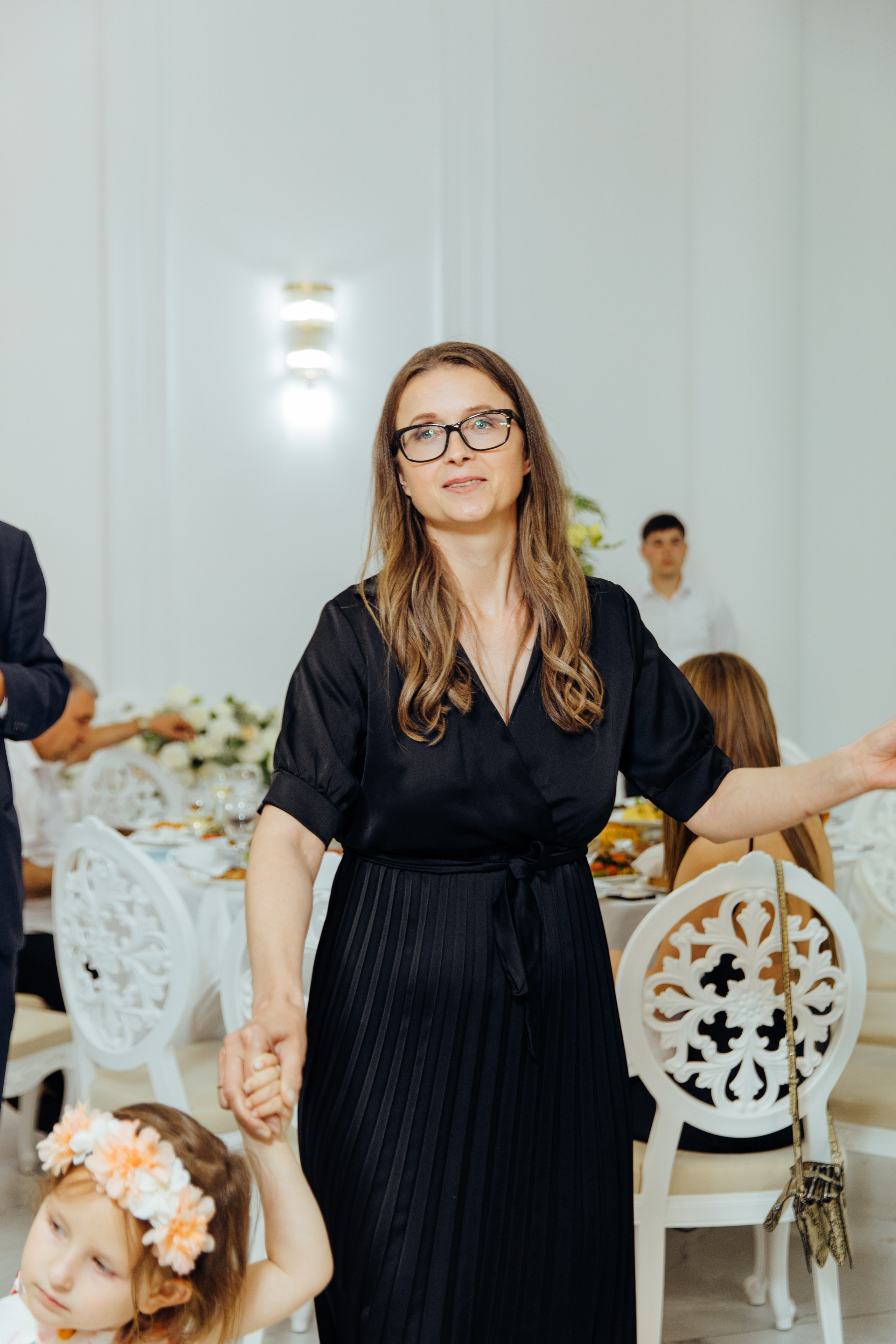 Ionel-Alessandro. Fotograf de nuntă și evenimente private!