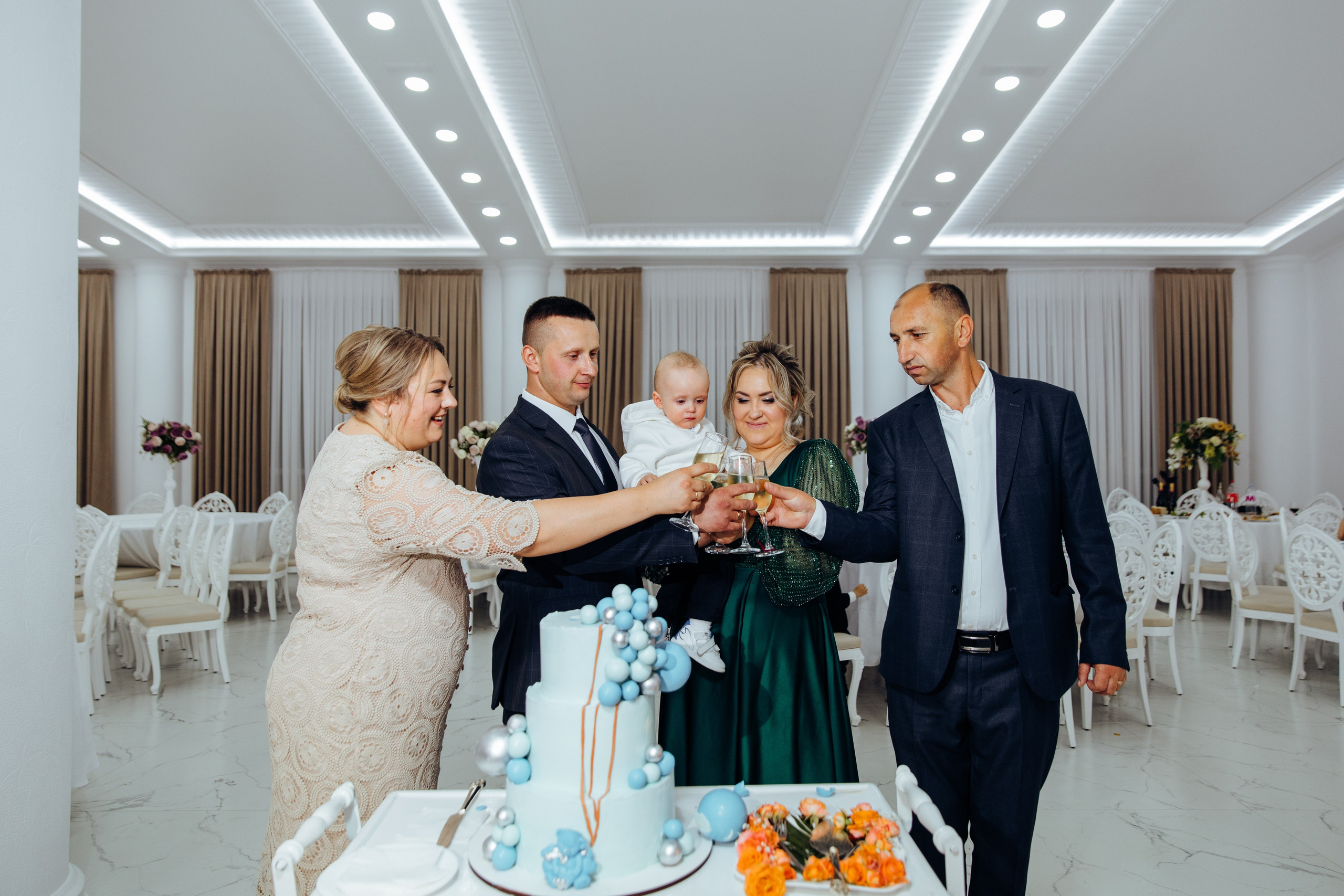 Ionel-Alessandro. Fotograf de nuntă și evenimente private!