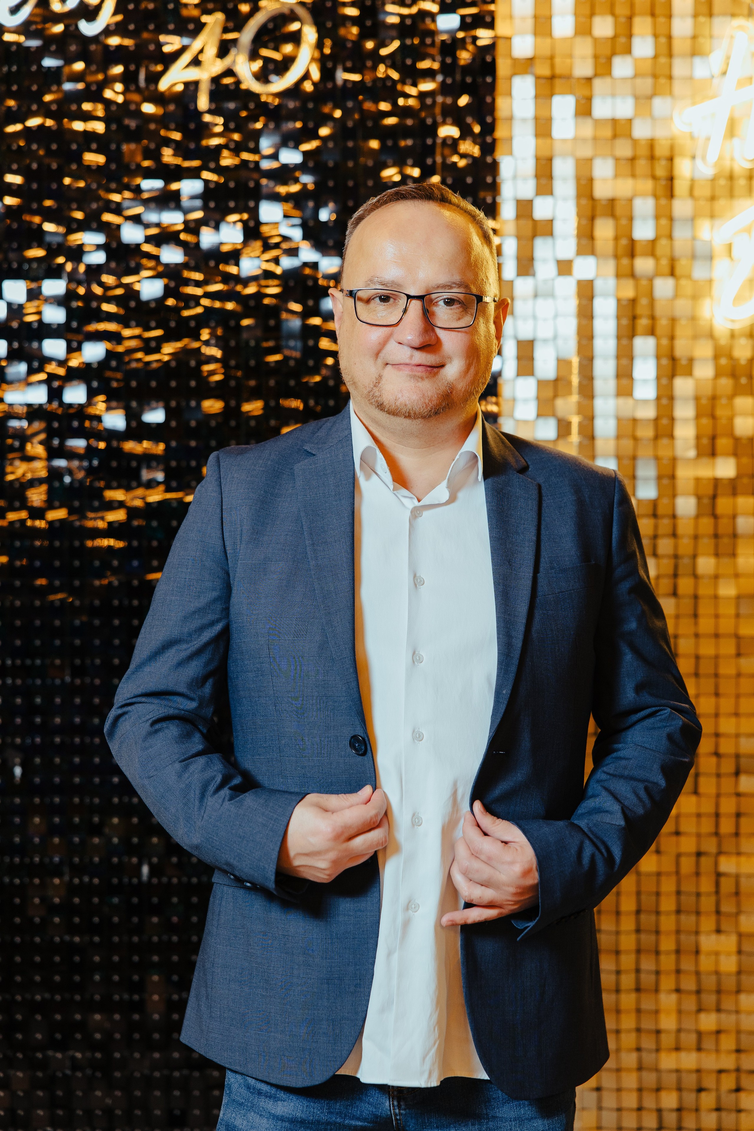 Sergiu 40 ani. Fotograf de nuntă și evenimente private!